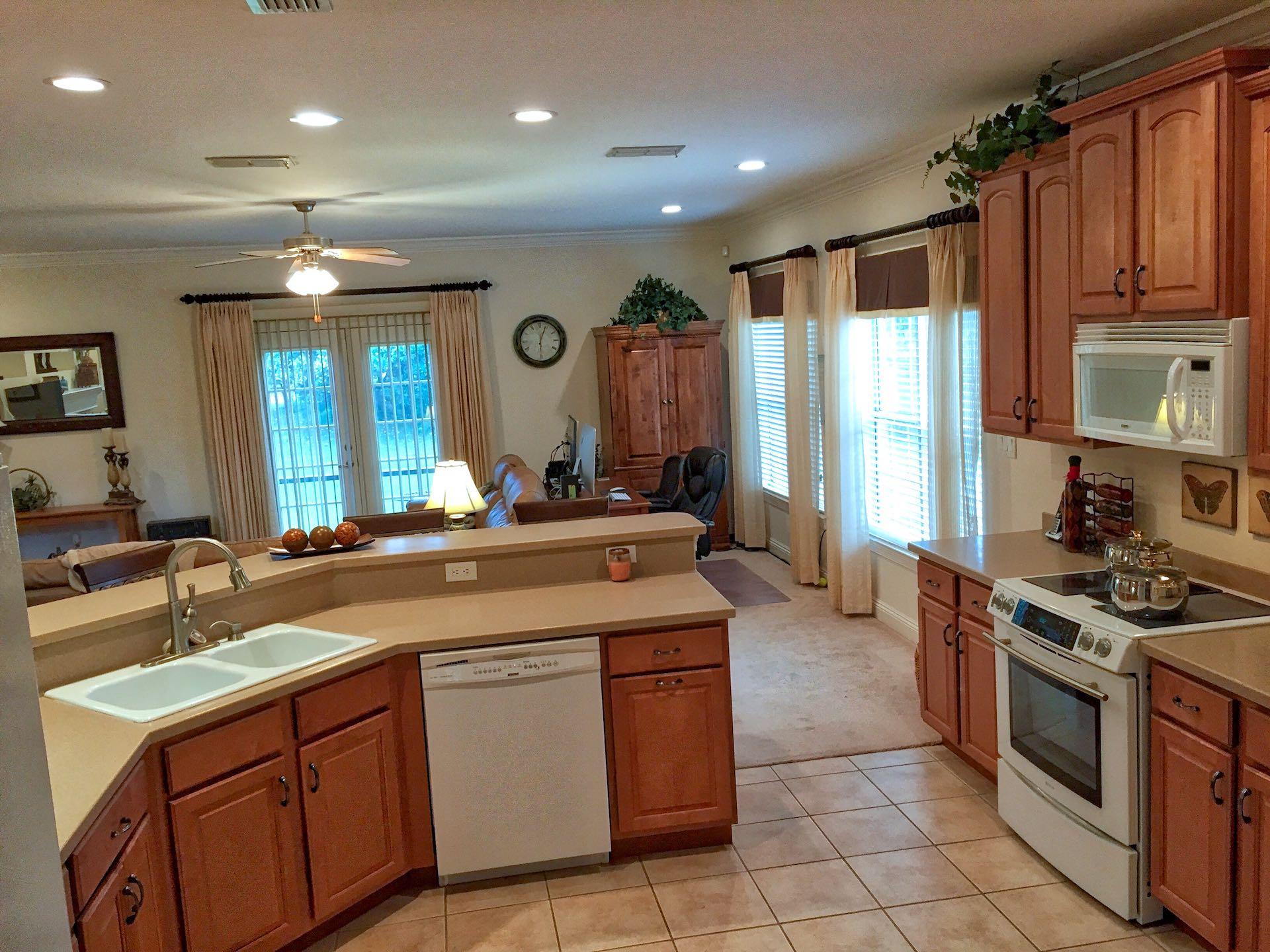 MEDITERRANEAN VILLAGE AT BLUEWATER BAY - Residential