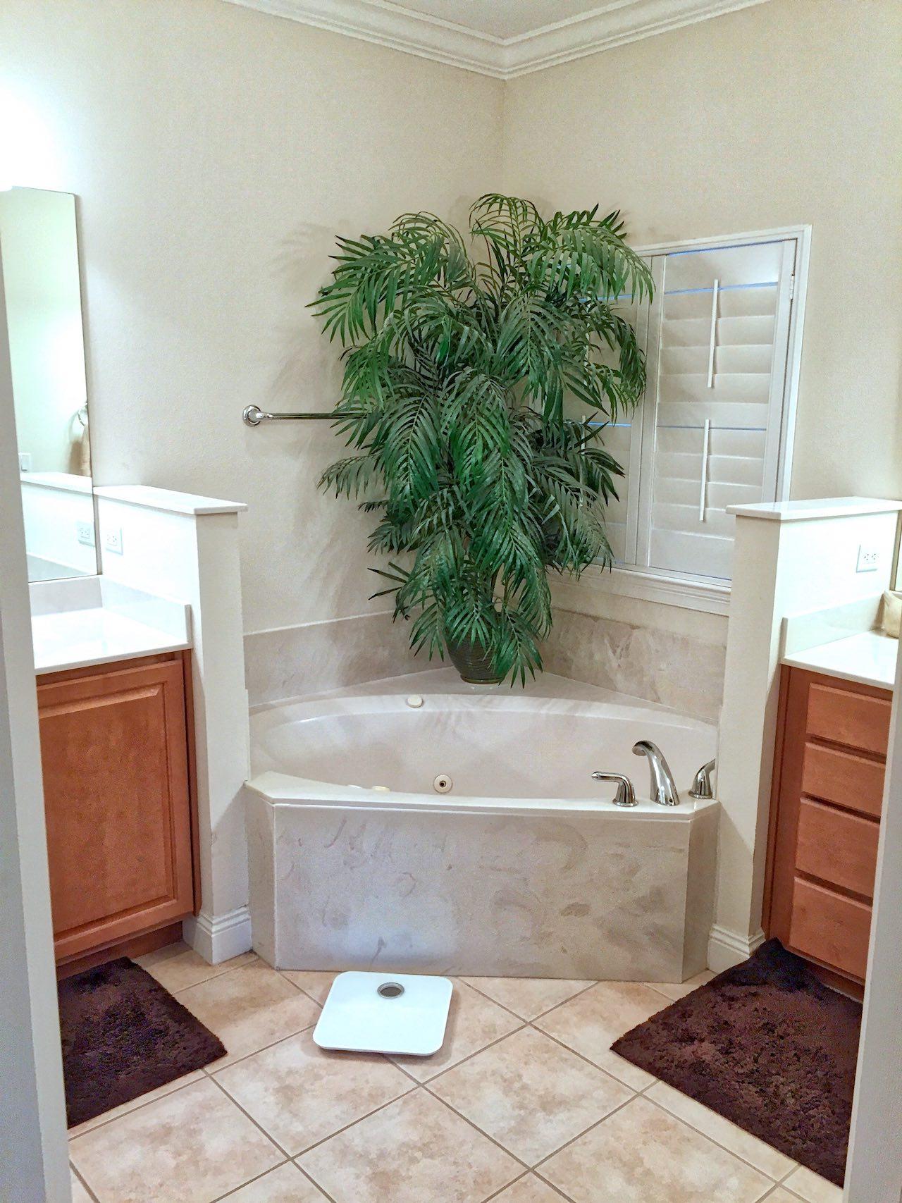 MEDITERRANEAN VILLAGE AT BLUEWATER BAY - Residential