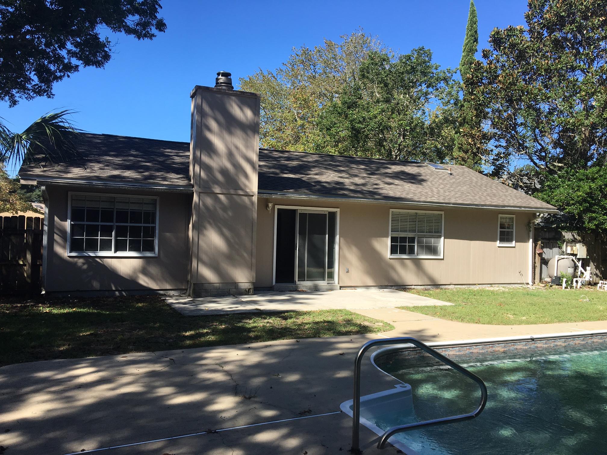 OAKRIDGE MANOR - Residential