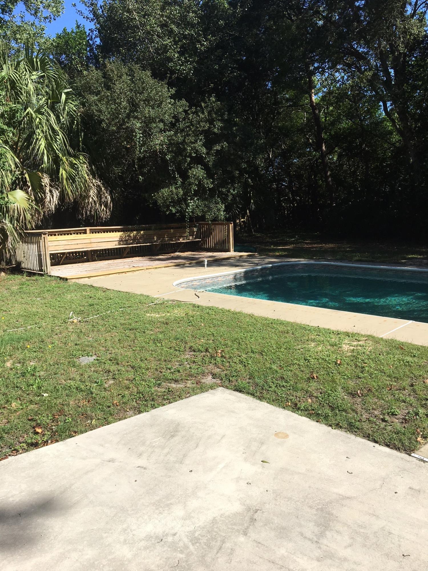 OAKRIDGE MANOR - Residential