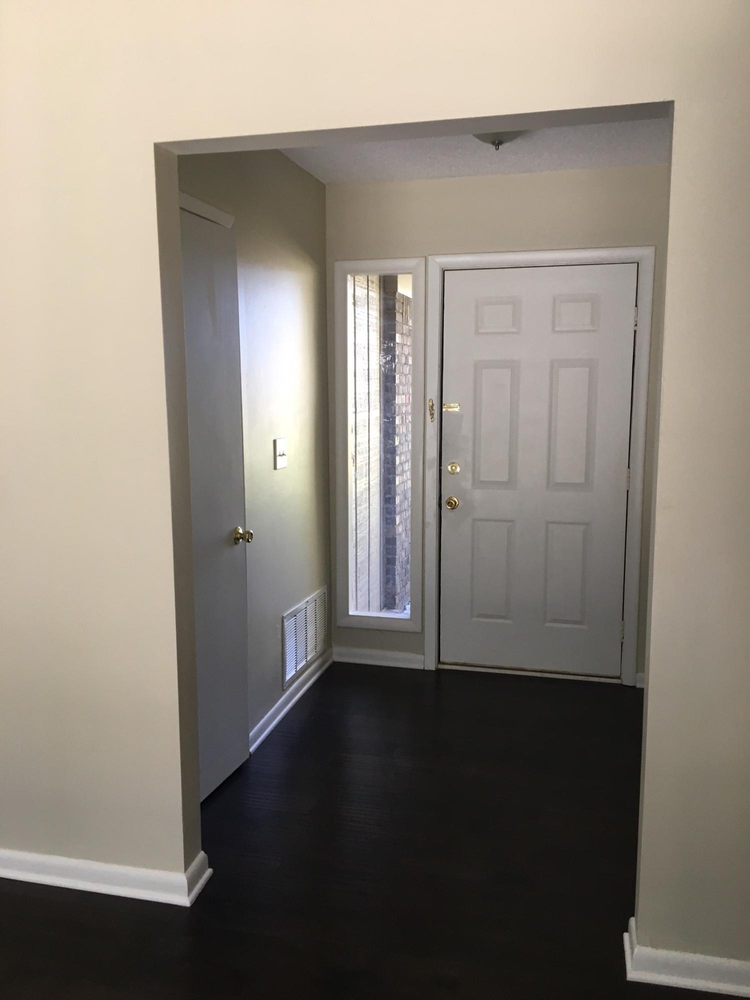 OAKRIDGE MANOR - Residential