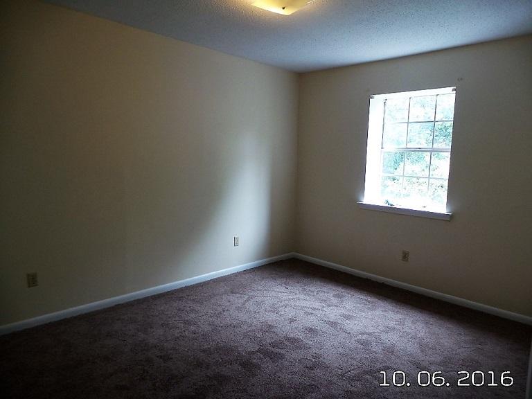 SUMMERWIND - Residential Lease