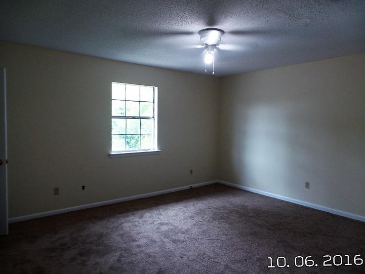 SUMMERWIND - Residential Lease