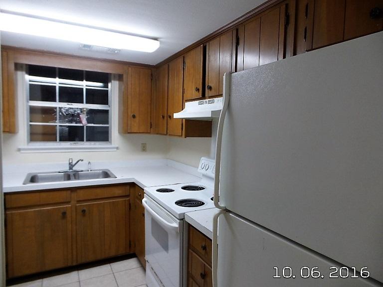 SUMMERWIND - Residential Lease