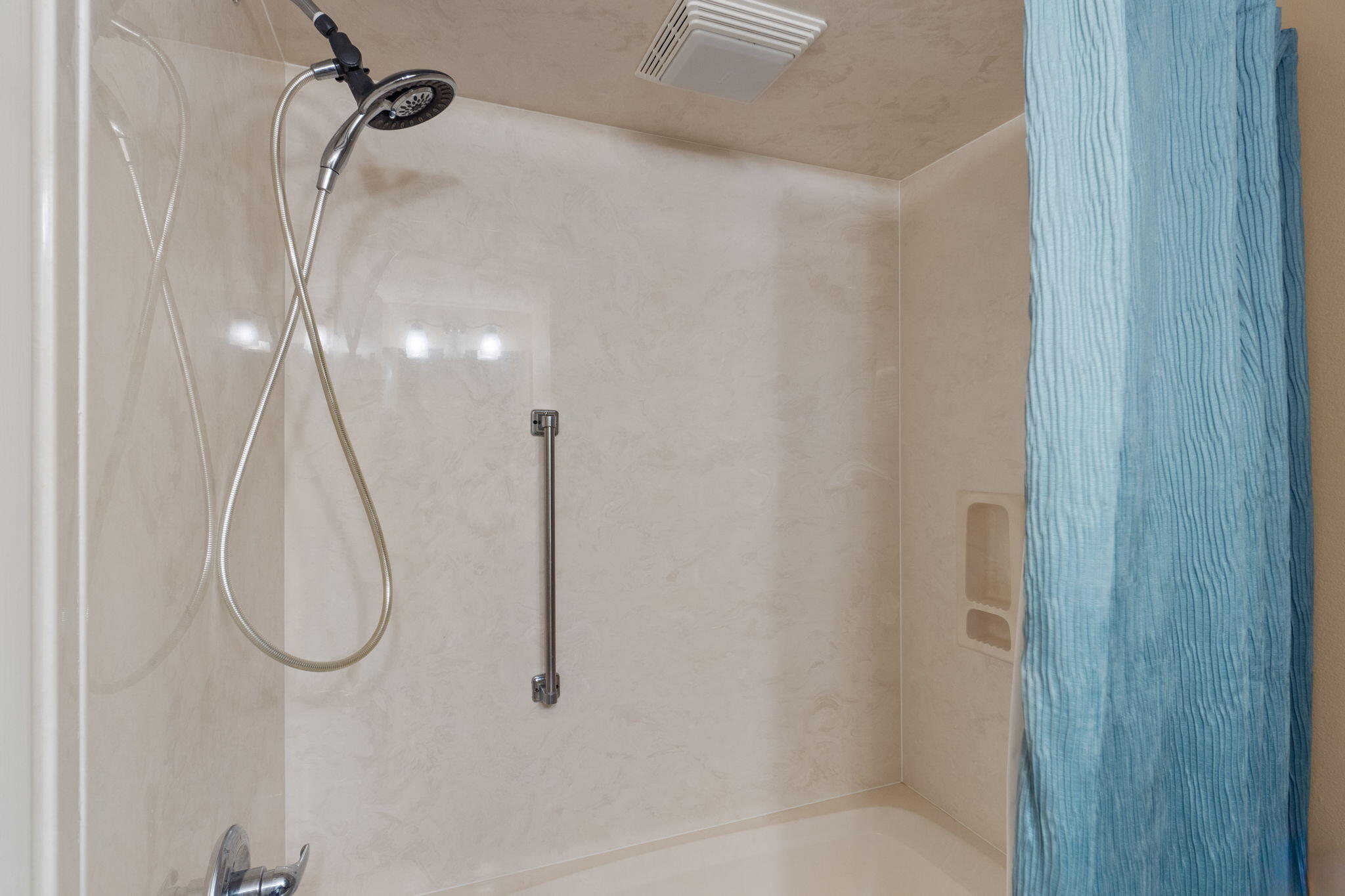 JETTY EAST CONDO - Residential