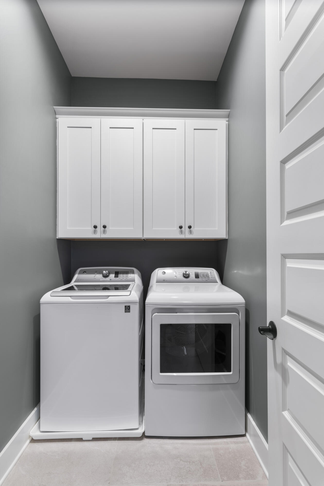 RidgeWalk - Residential