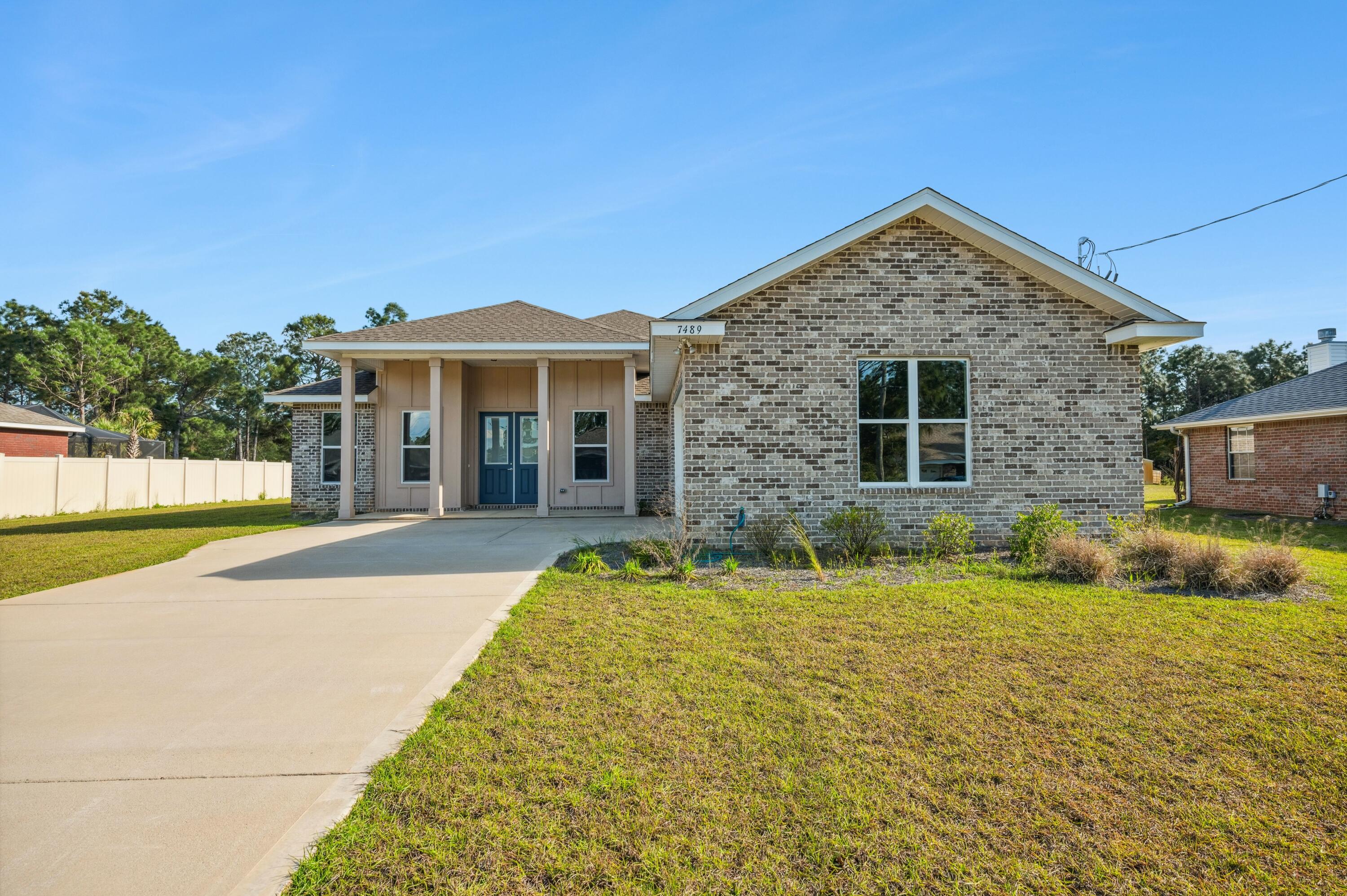 HOLLEY BY THE SEA - Residential