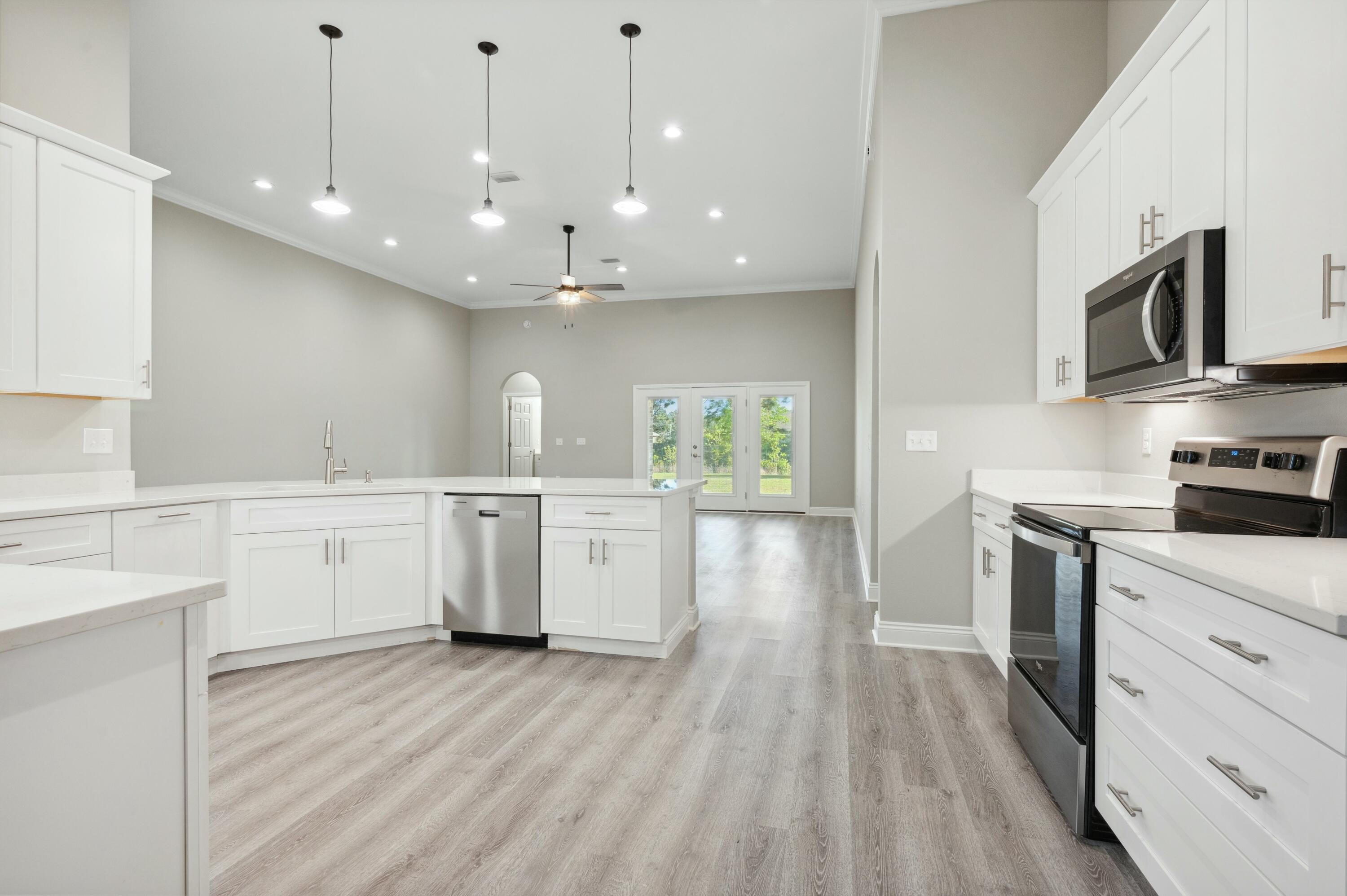 HOLLEY BY THE SEA - Residential
