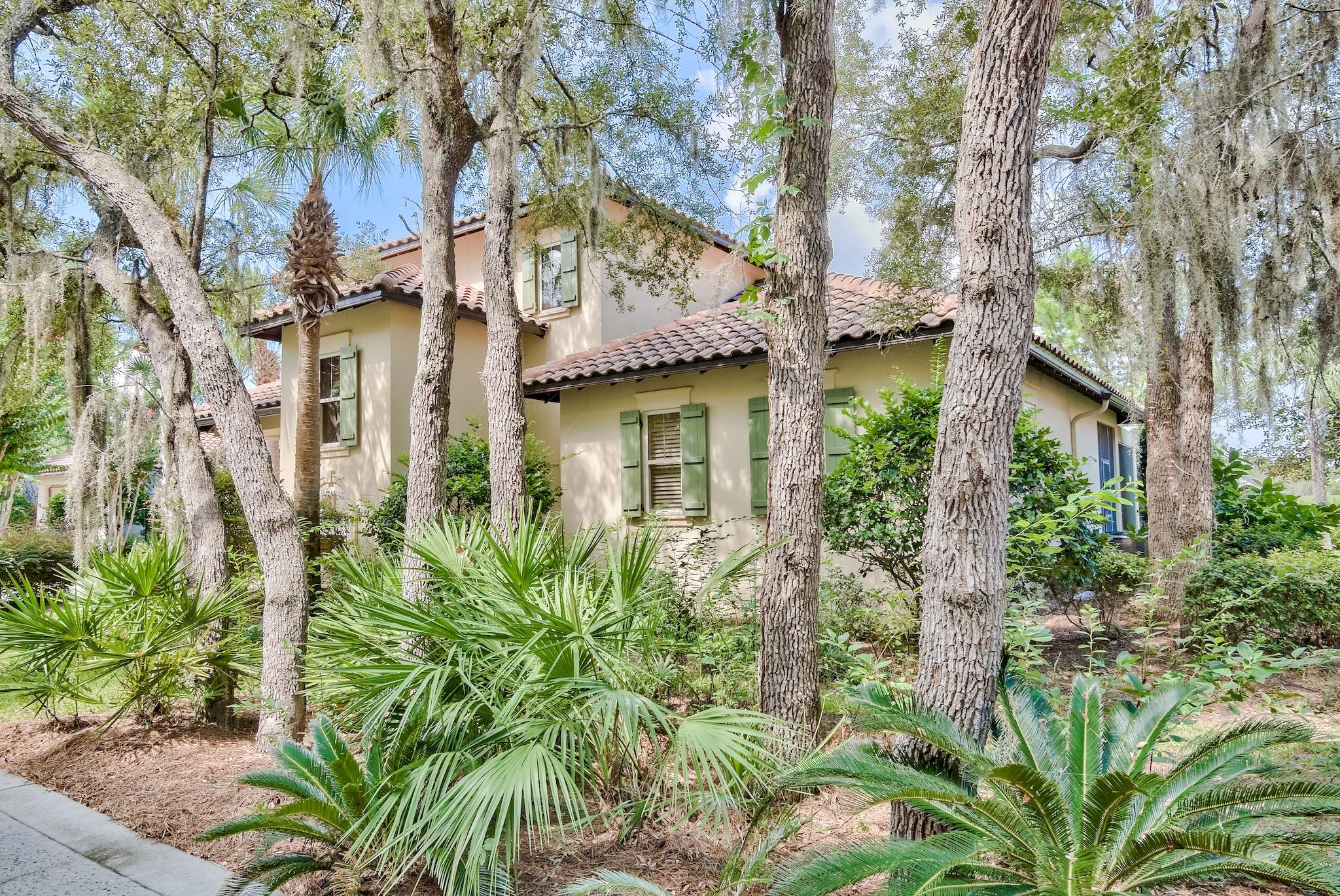 VINEYARD AT RAVEN OAKS - Residential