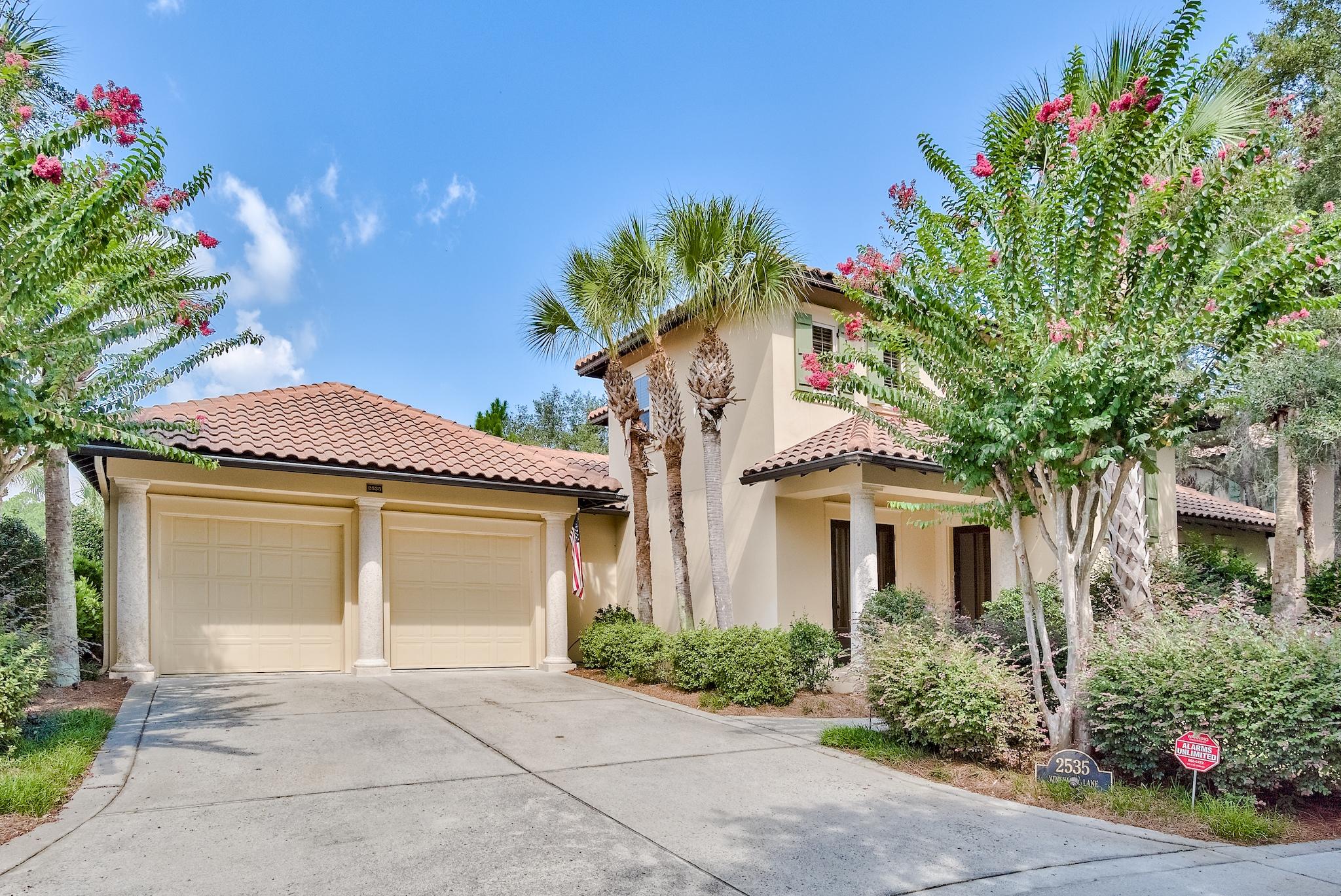 VINEYARD AT RAVEN OAKS - Residential