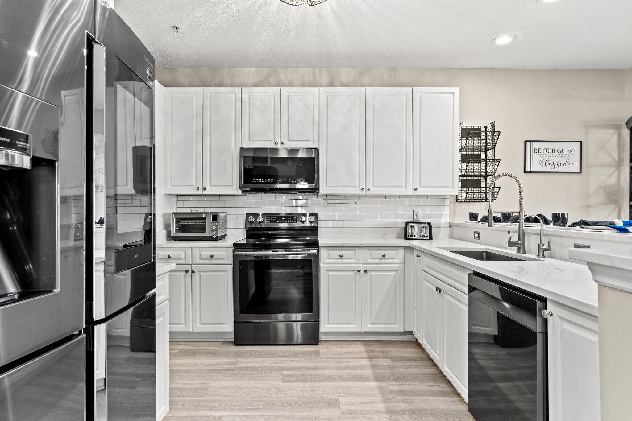 BEACH POINTE T/H - Residential