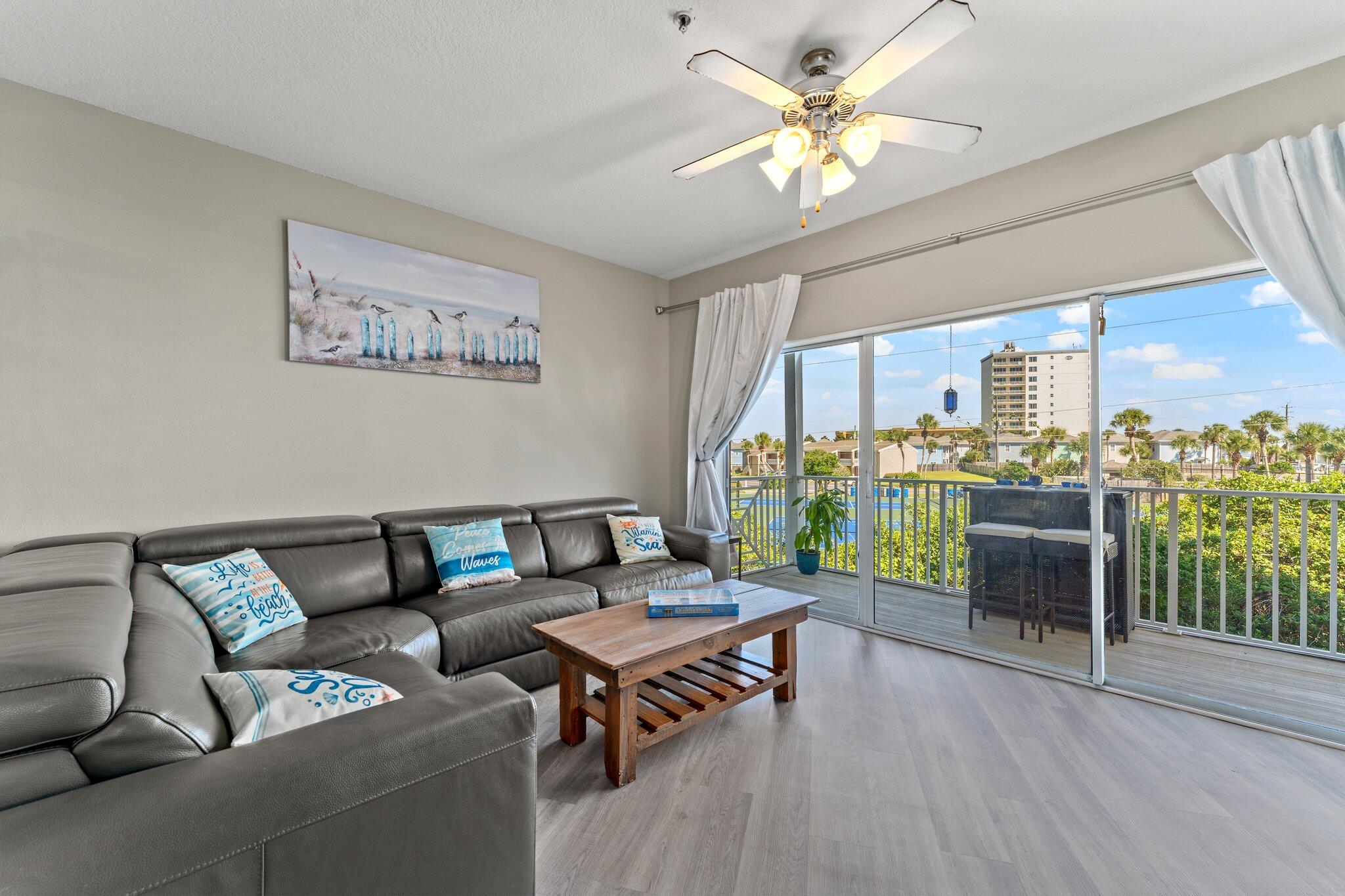 BEACH POINTE T/H - Residential
