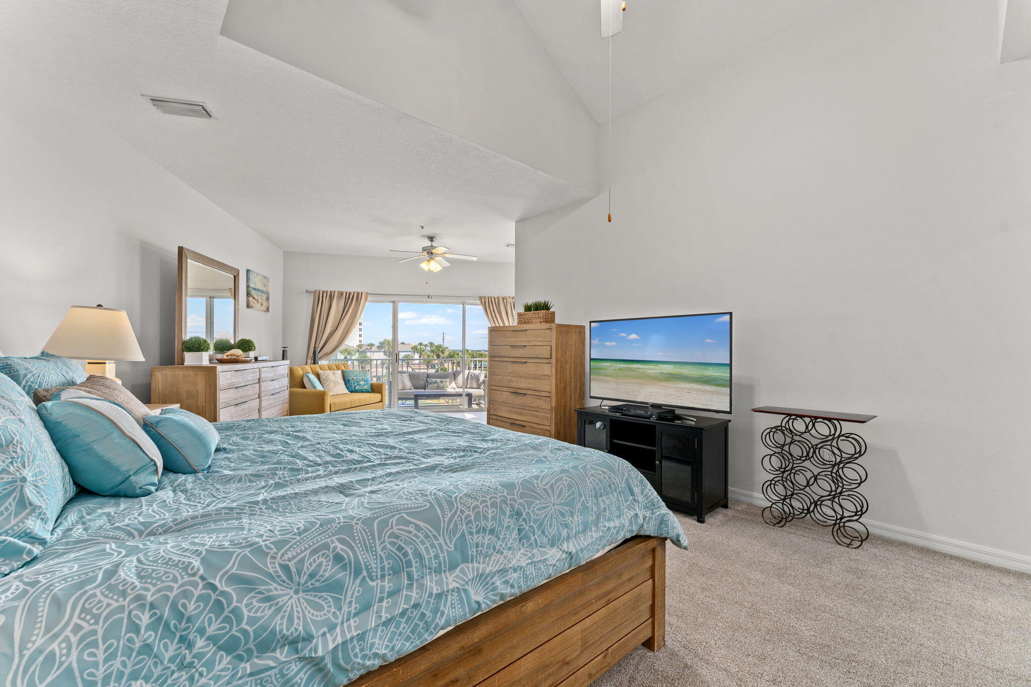 BEACH POINTE T/H - Residential