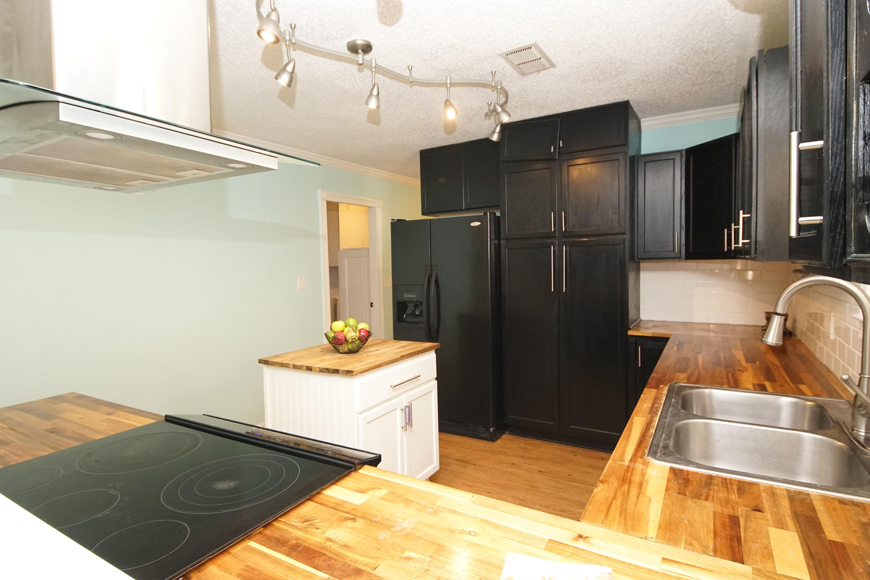 LEOTA MILLER - Residential