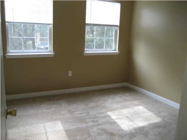 PARK LAKE S/D - Residential Lease