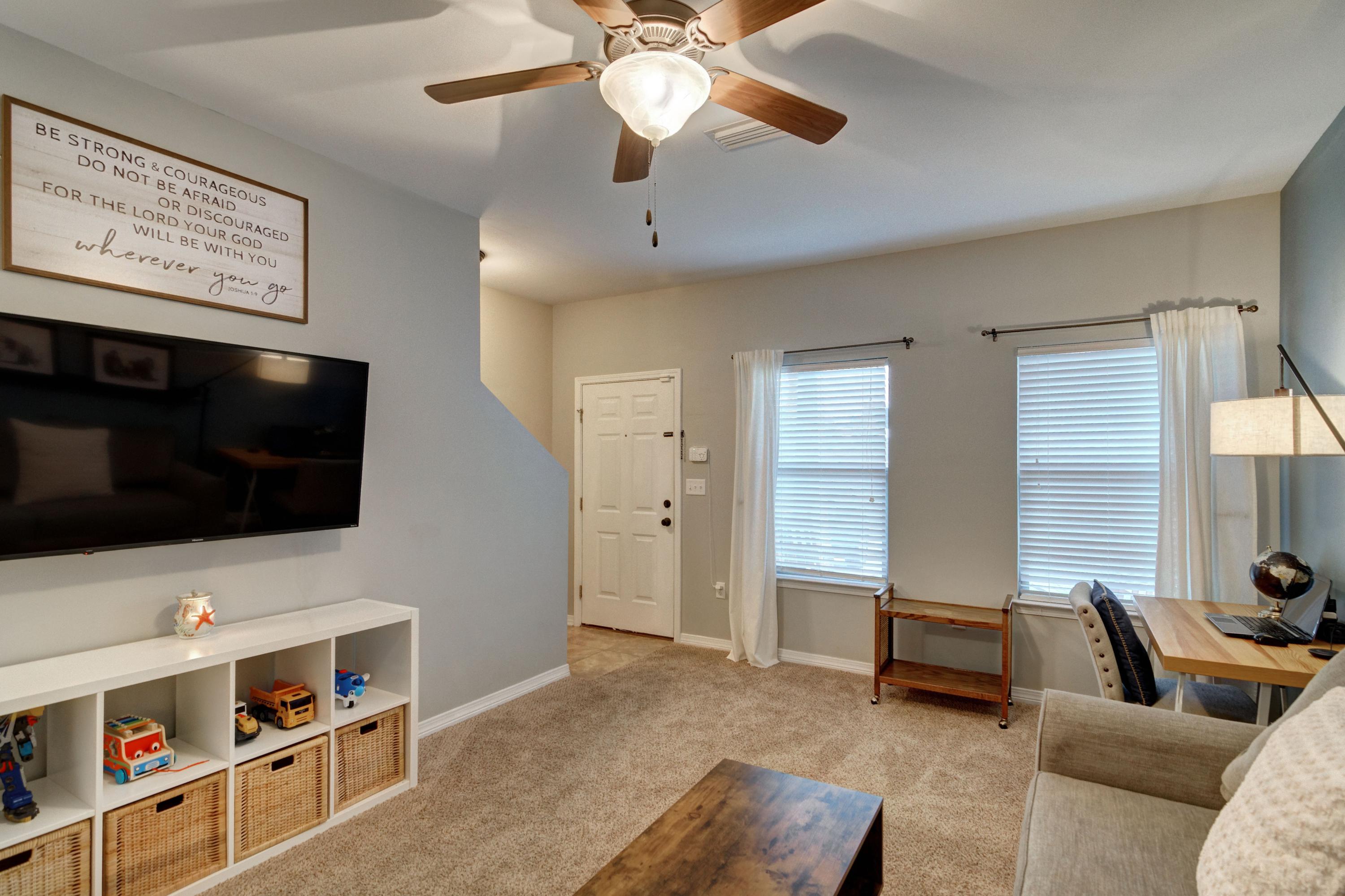 SHADOW LAKES - Residential