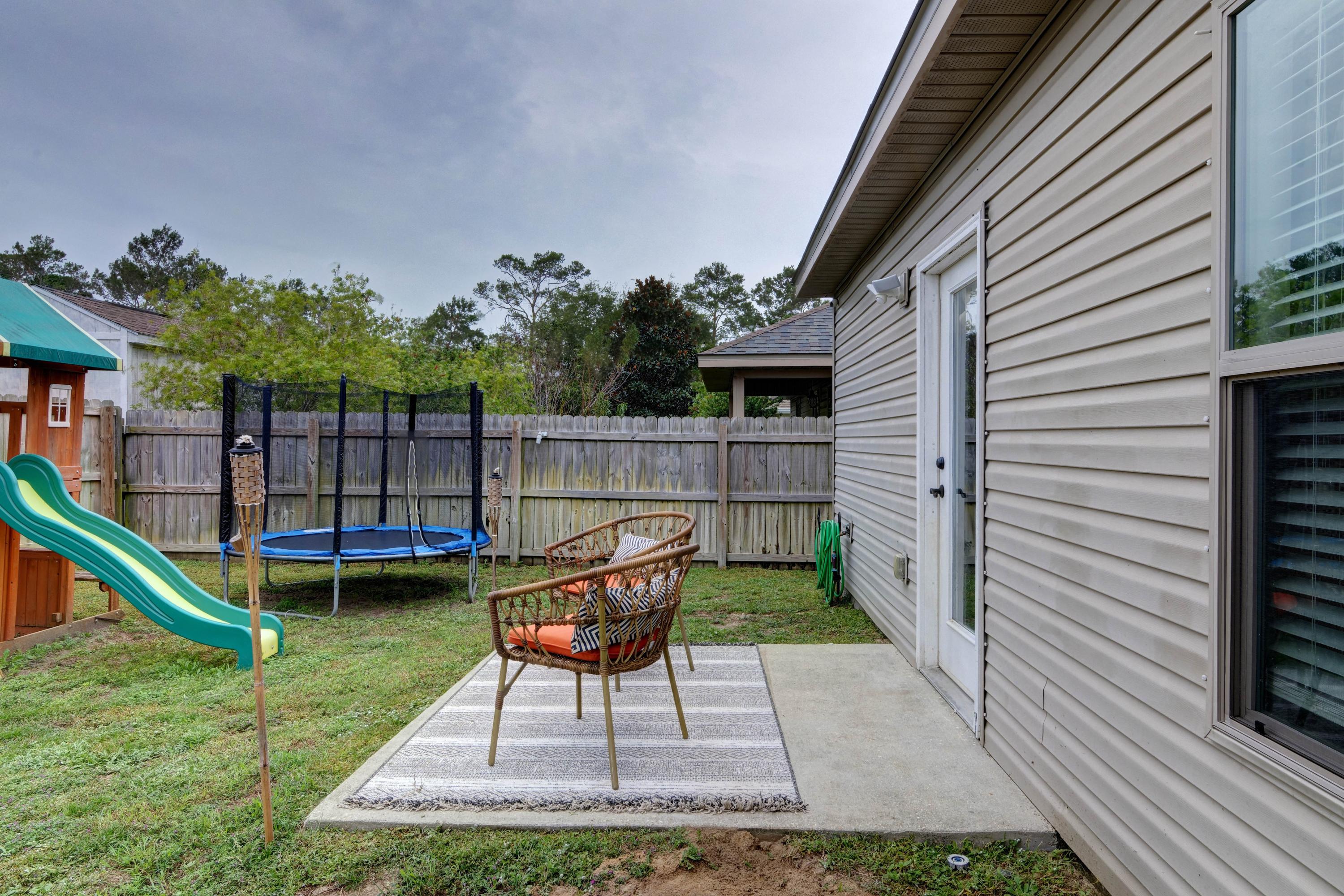 SHADOW LAKES - Residential