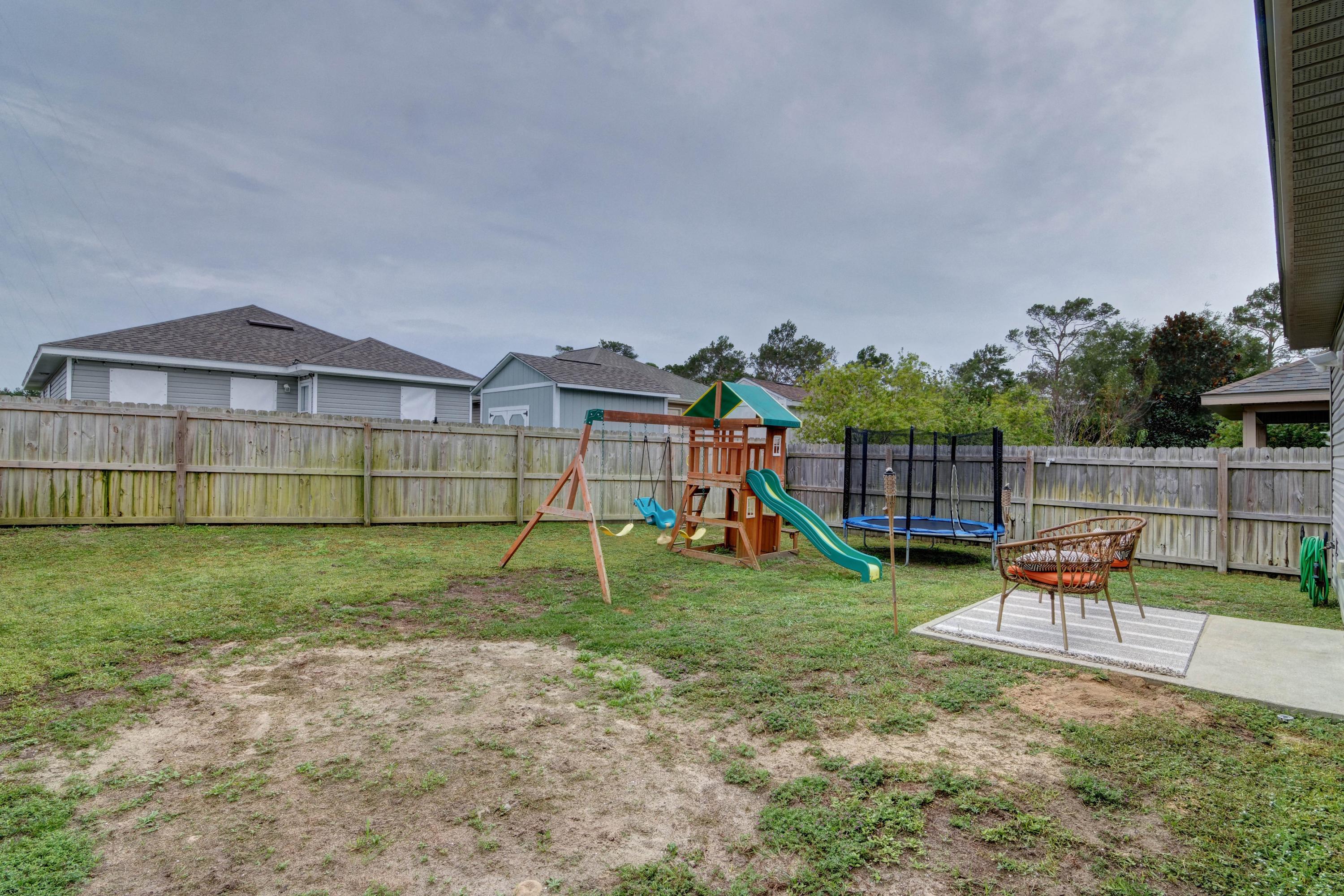 SHADOW LAKES - Residential