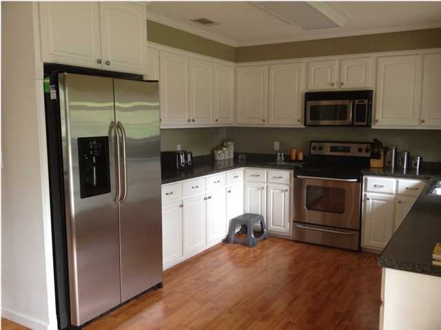 RIDGELAKE ESTATES - Residential Lease