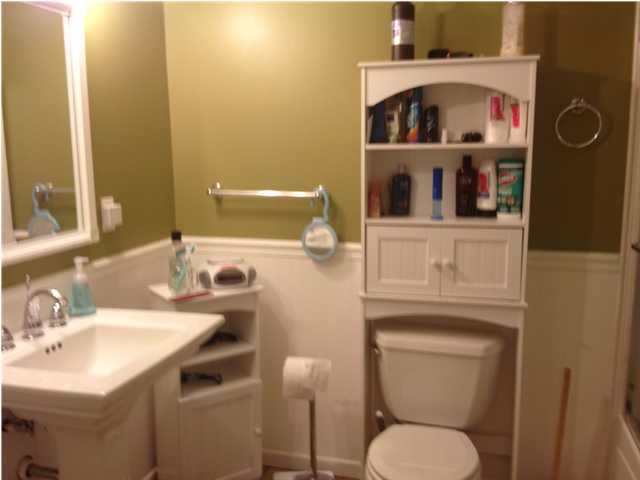 RIDGELAKE ESTATES - Residential Lease