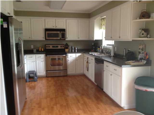 RIDGELAKE ESTATES - Residential Lease