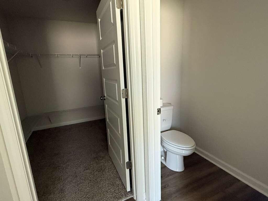 PLANTATION WOODS - Residential Lease