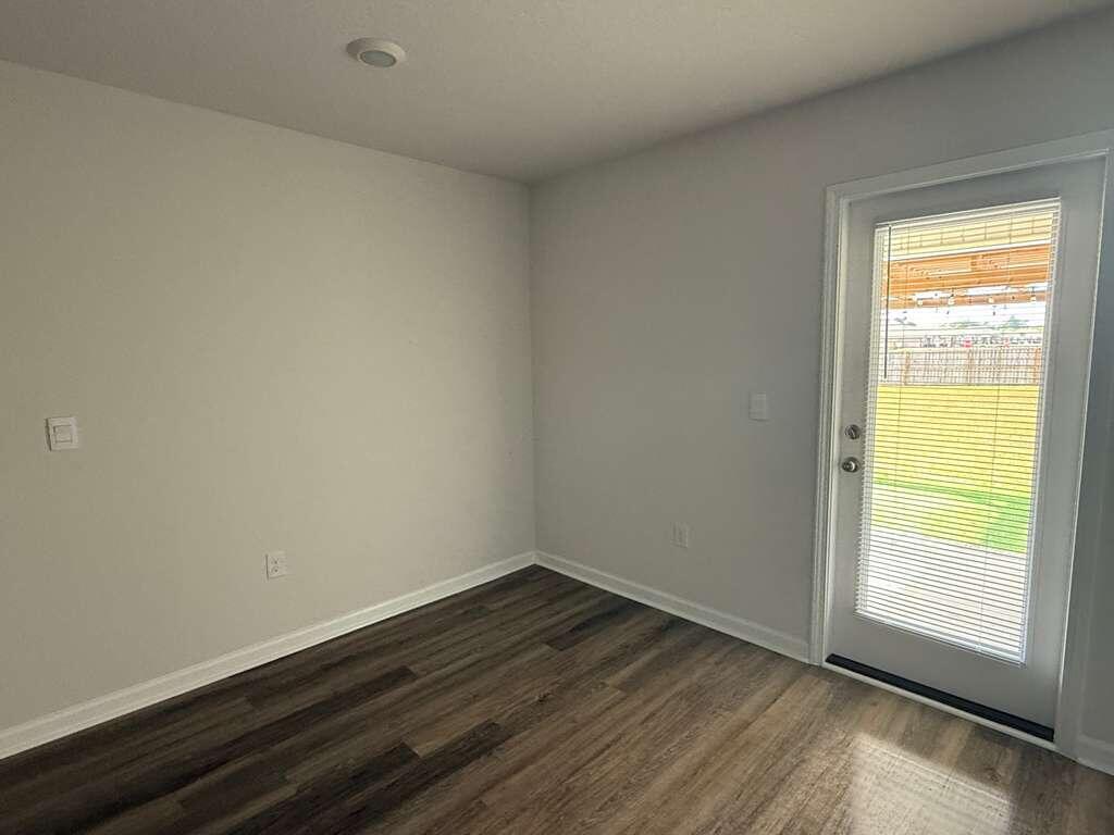 PLANTATION WOODS - Residential Lease