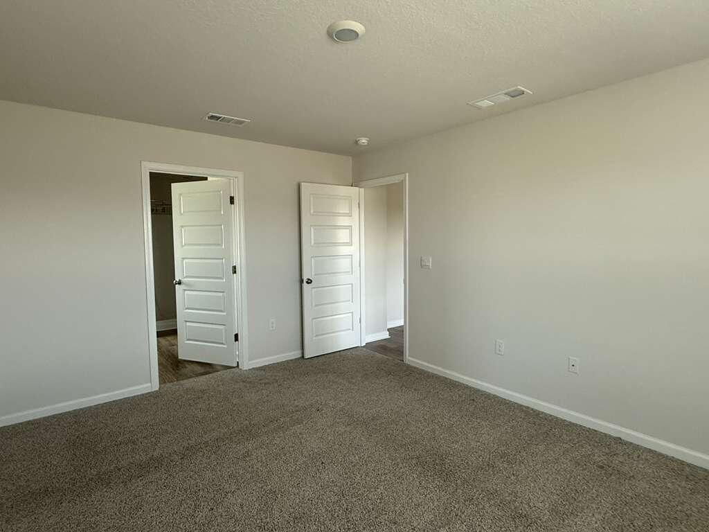 PLANTATION WOODS - Residential Lease