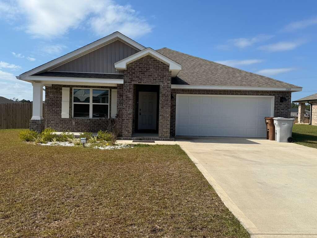 PLANTATION WOODS - Residential Lease