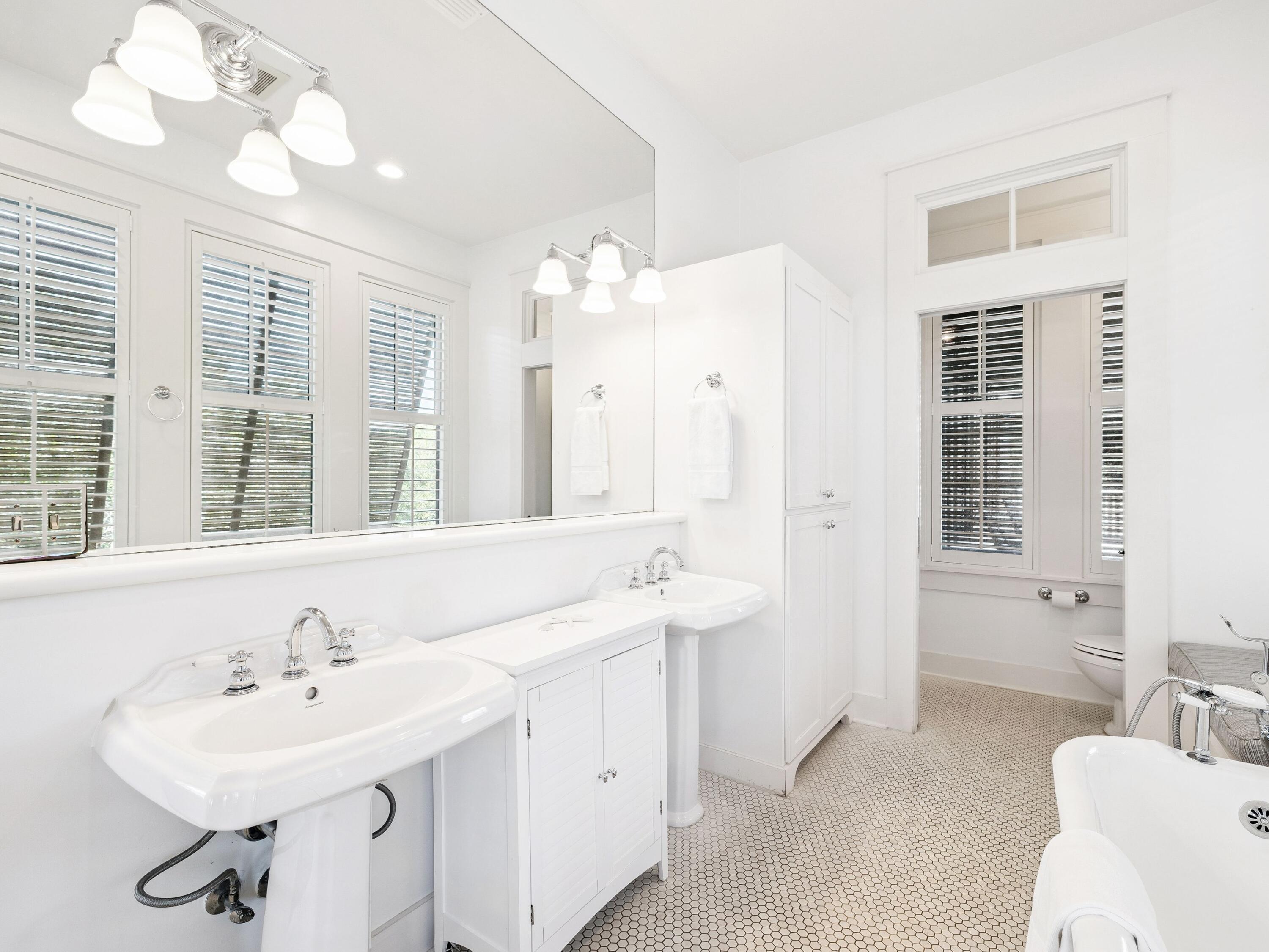 WATERCOLOR - Residential