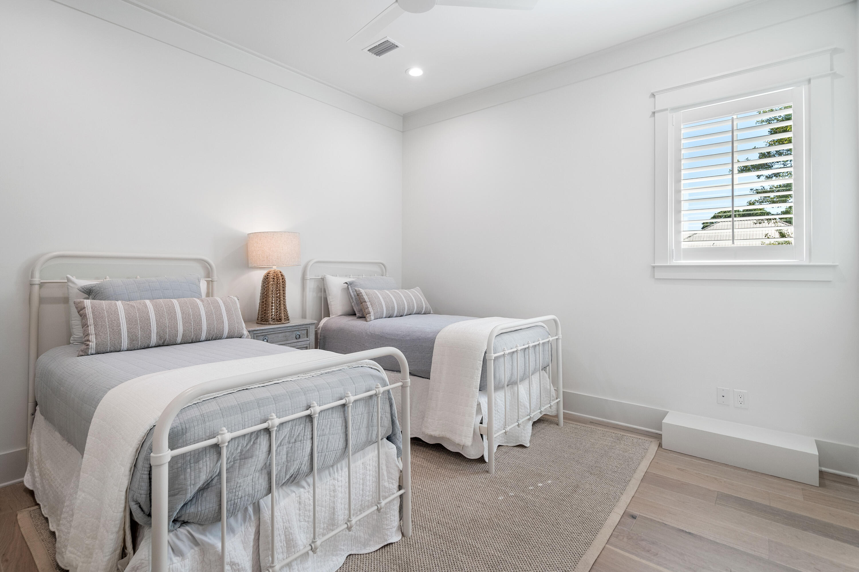 LAKEWOOD OF SEAGROVE BCH - Residential