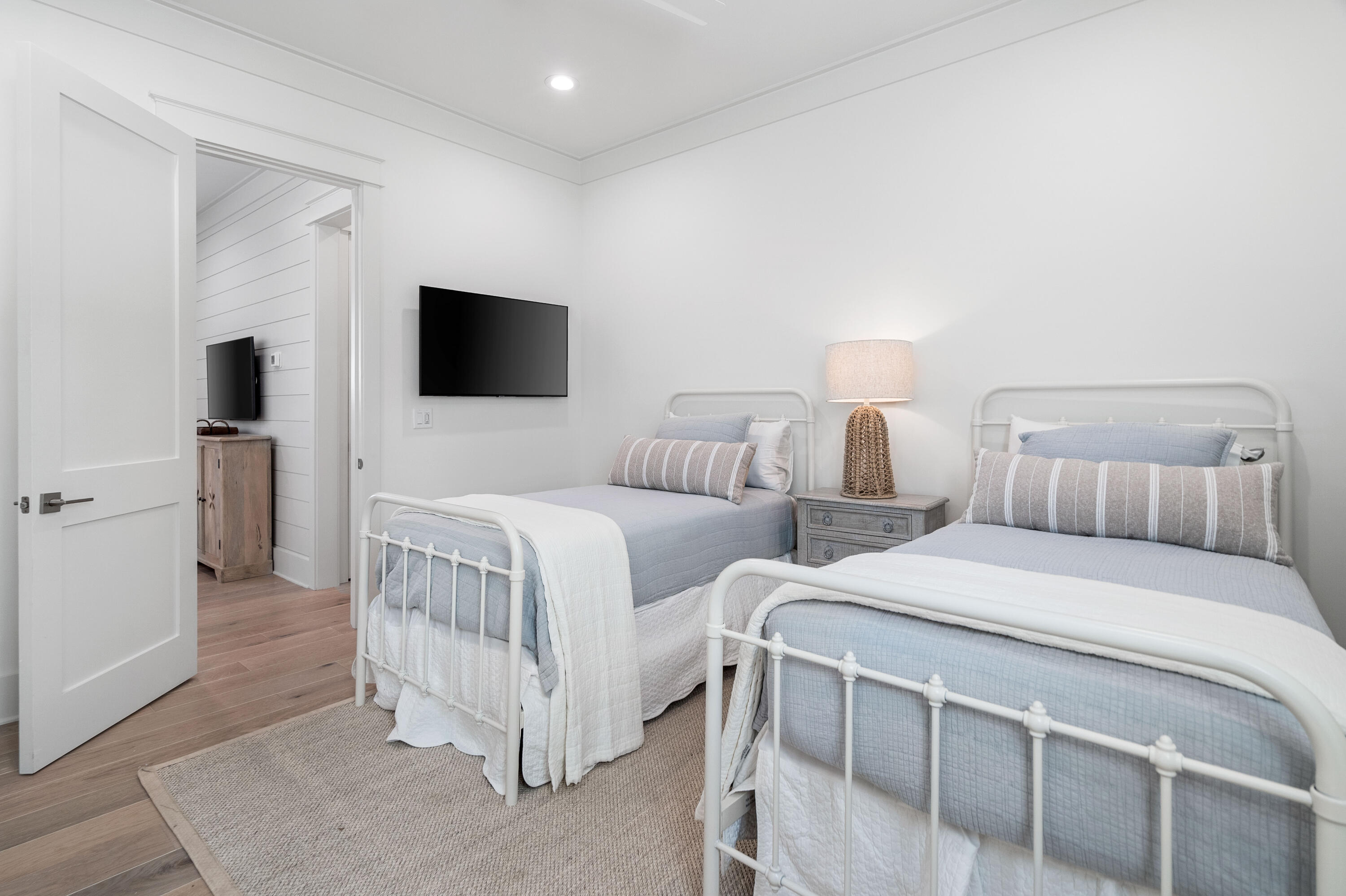 LAKEWOOD OF SEAGROVE BCH - Residential