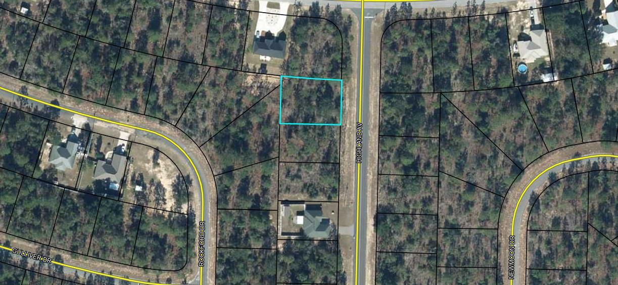 Love Golf? Dream of having a home built near the clubhouse and golf course without paying high HOA fees? This .271 acre lot is perfect for you. Other than the clubhouse and beautiful Green Golf turf, Sunny Hills offers numerous lakes with white sandy beaches and clear water throughout for recreational activities such as swimming, boating, and fishing, but also provides a short drive, approximately 45 minutes to Panama City beaches when you want to visit a different slice of heaven. Northwest Florida Beaches International Airport, and Pier Park shopping are approximately 45 minutes. Approx. 20 miles from local shopping, medical, and other local amenities in Chipley