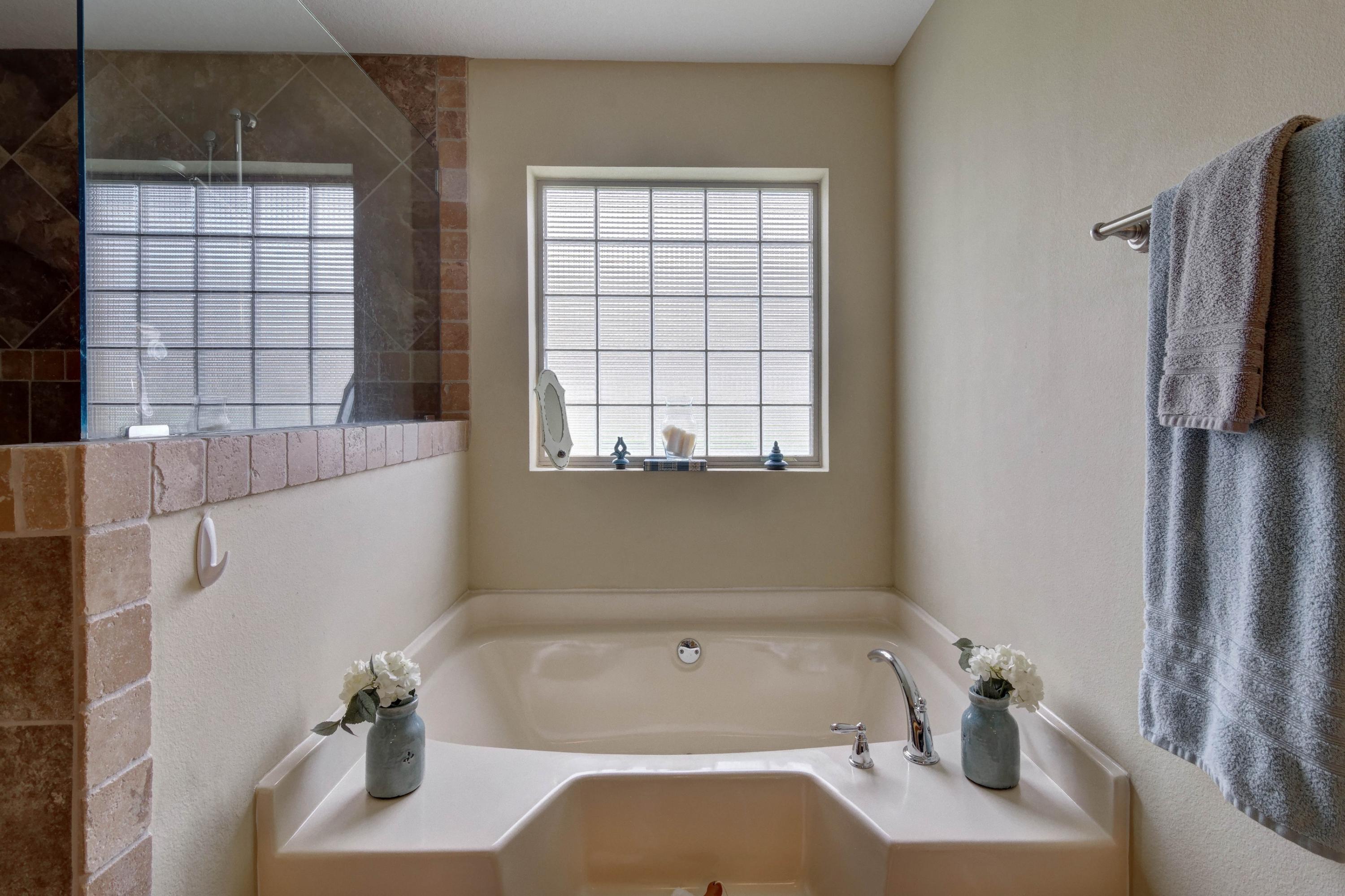 HIDDEN CREEK AT HOLLEY BY THE SEA - Residential