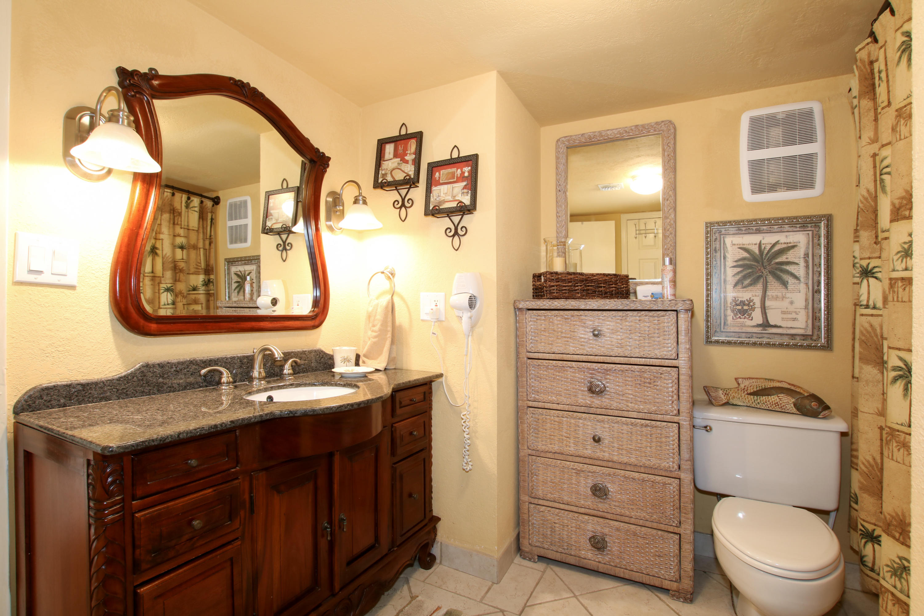 SHORELINE TOWERS 2 - Residential