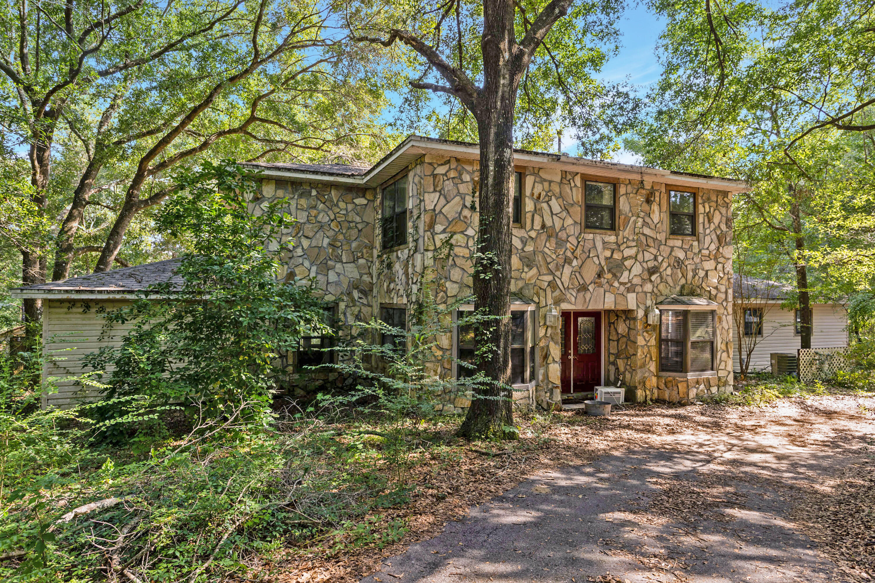 KENNEDY LAKES 1ST ADDN 2 - Residential