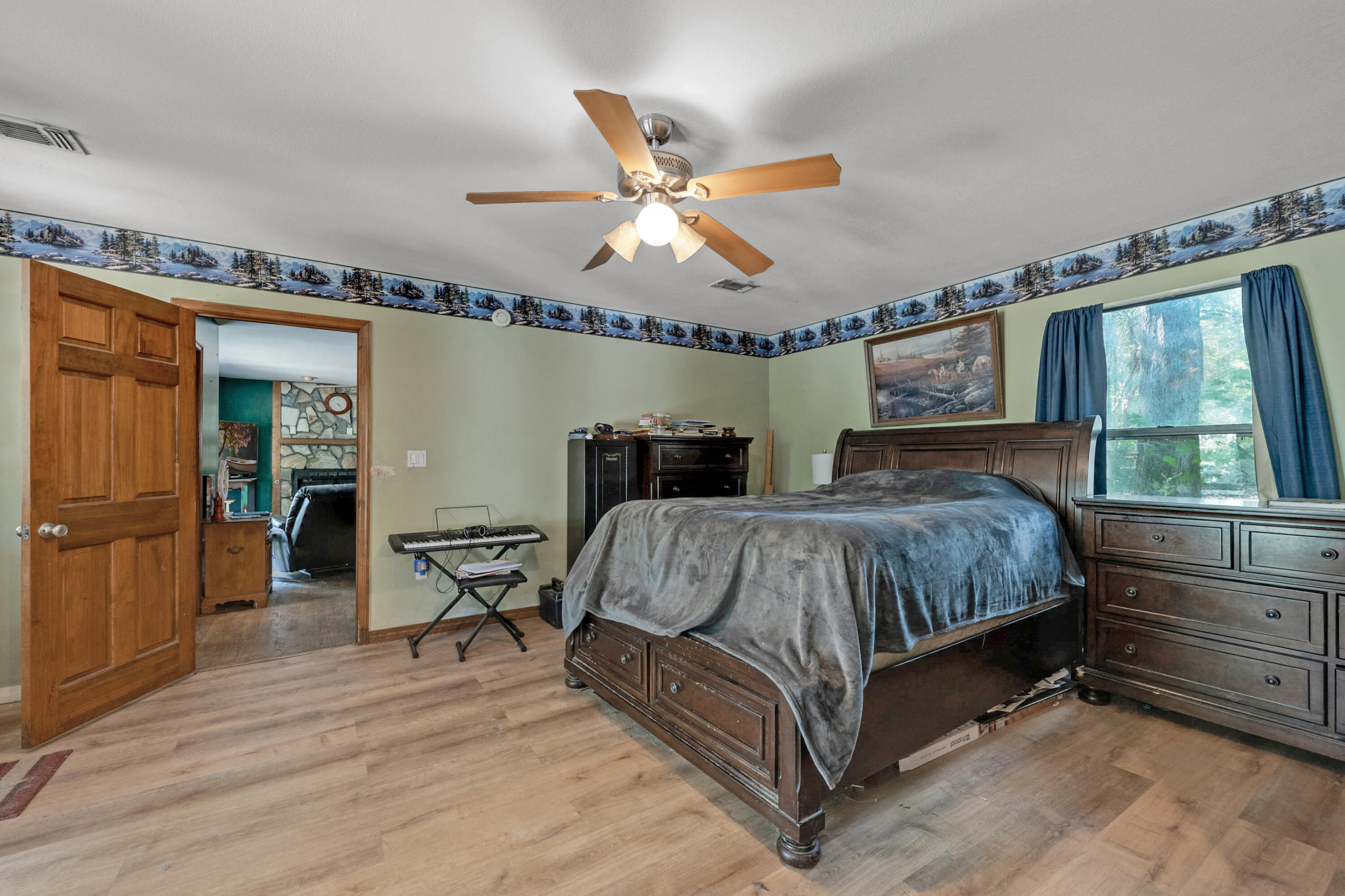 KENNEDY LAKES 1ST ADDN 2 - Residential