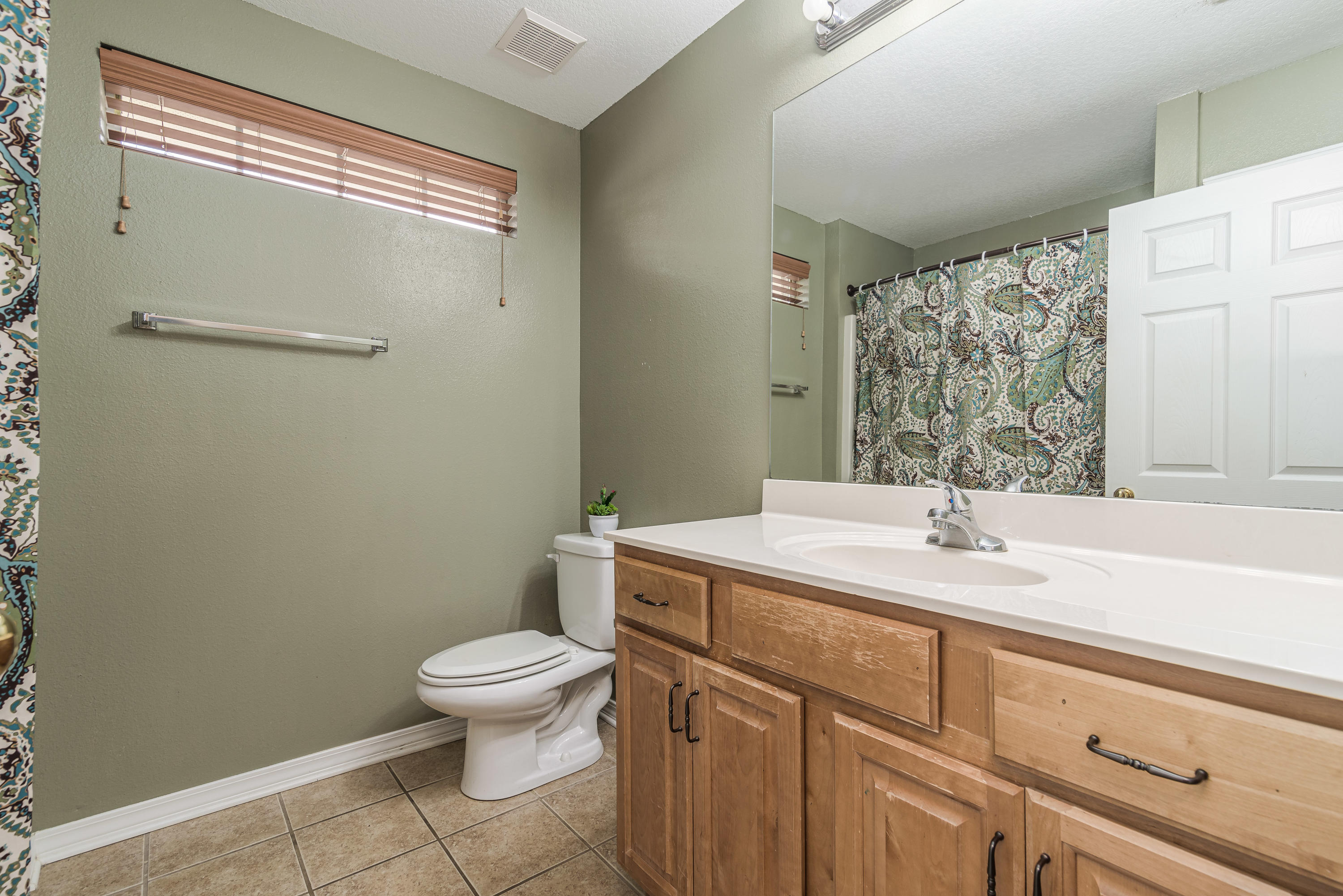 QUAYSIDE VILLAGE PH III - Residential