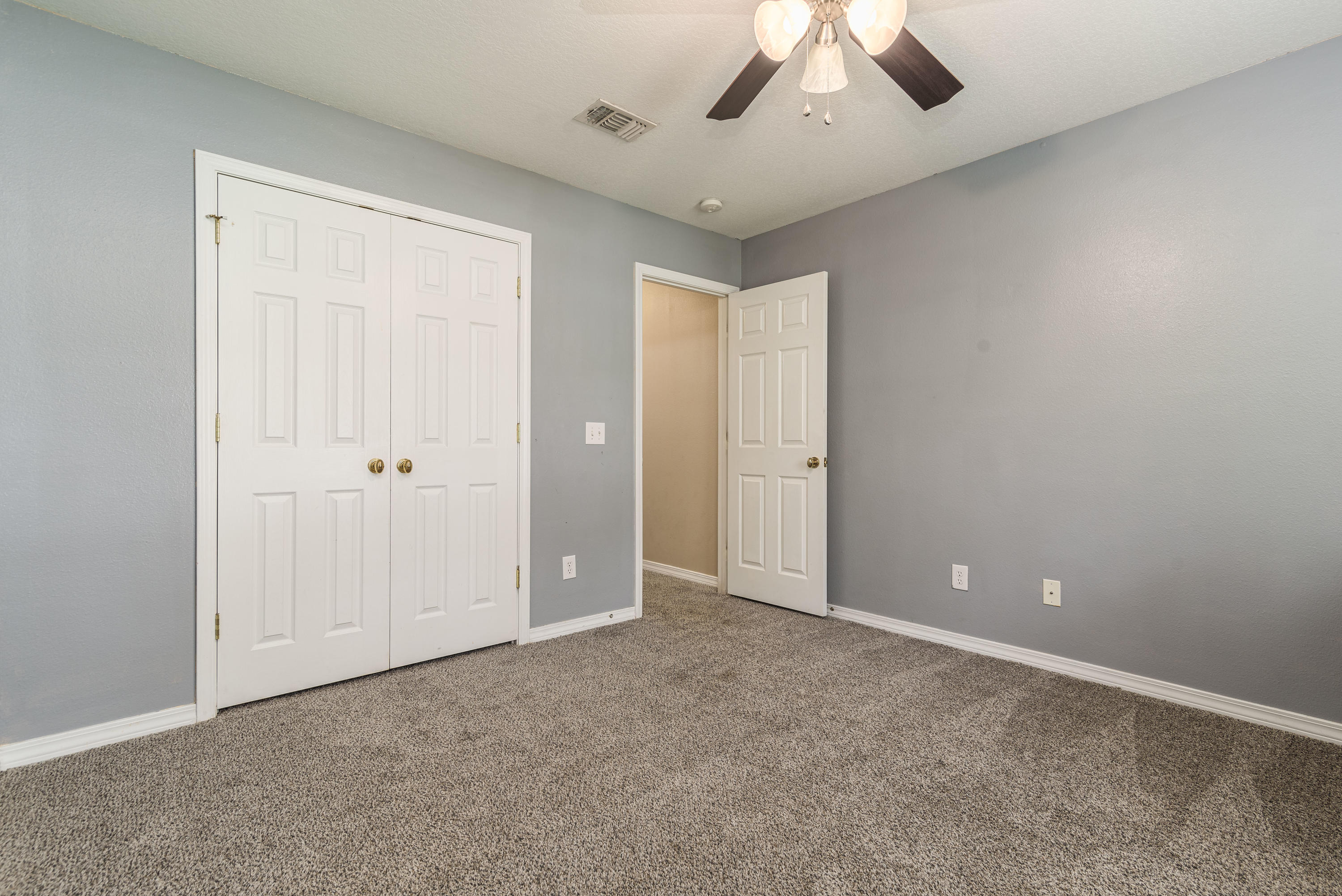 QUAYSIDE VILLAGE PH III - Residential