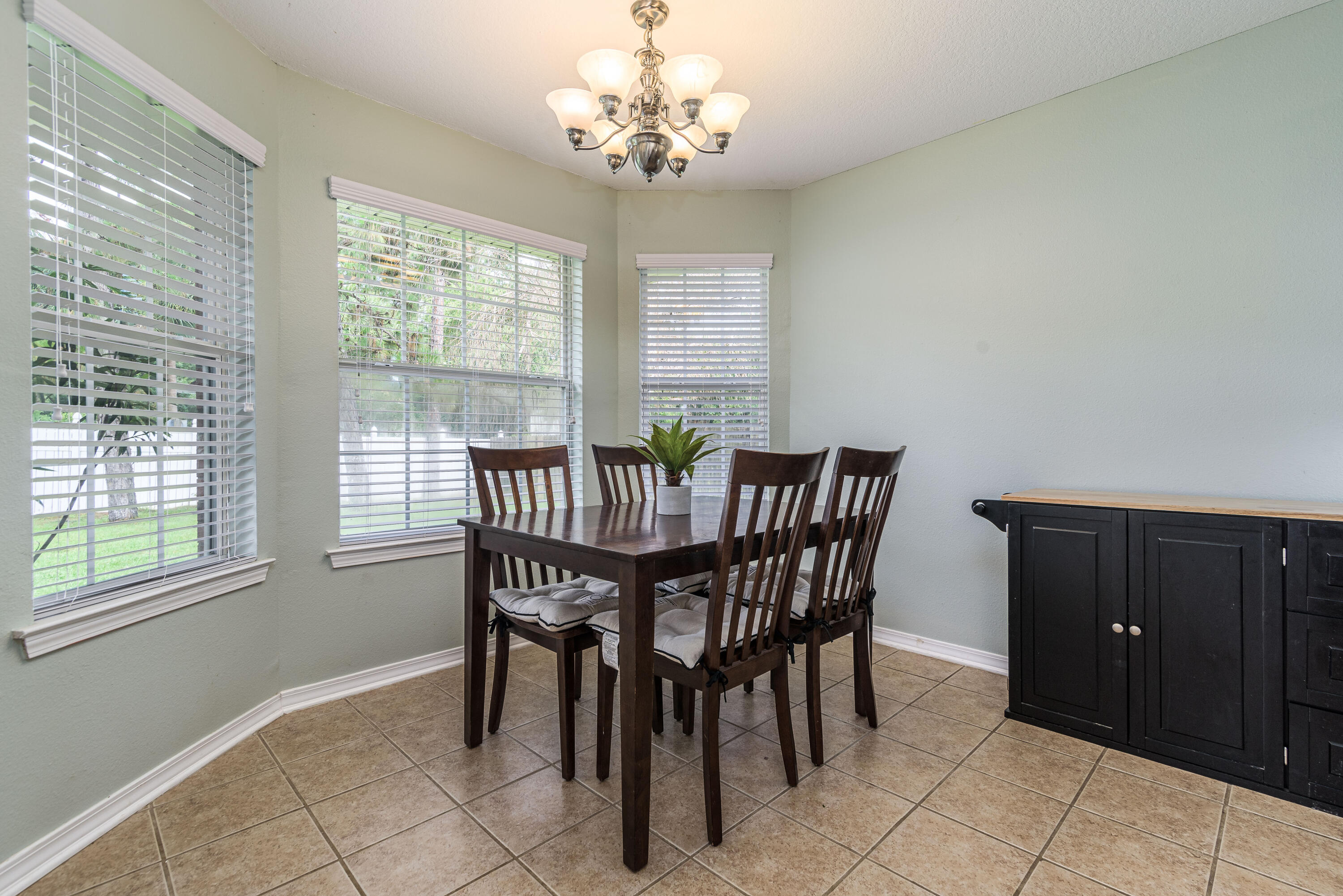 QUAYSIDE VILLAGE PH III - Residential