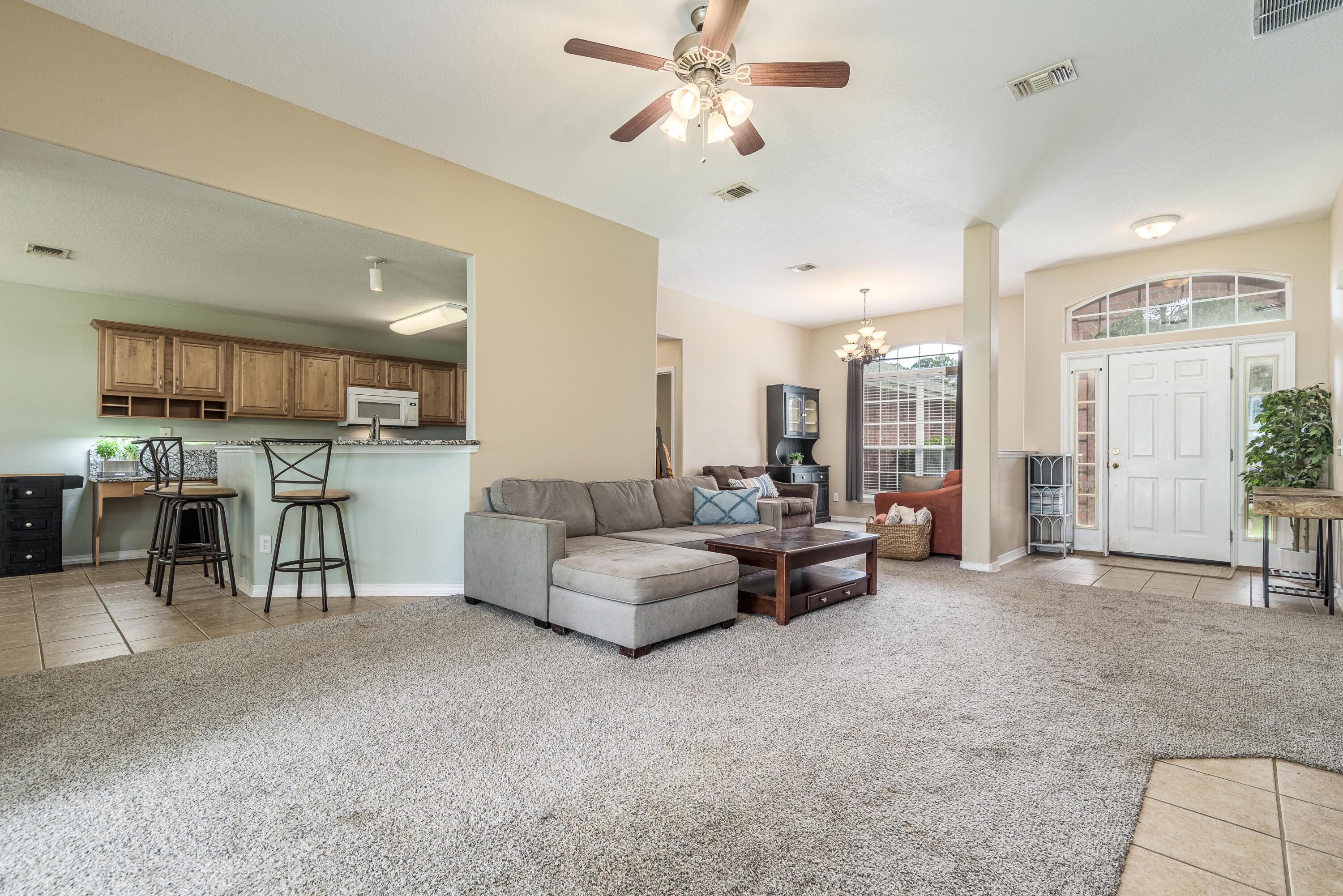 QUAYSIDE VILLAGE PH III - Residential