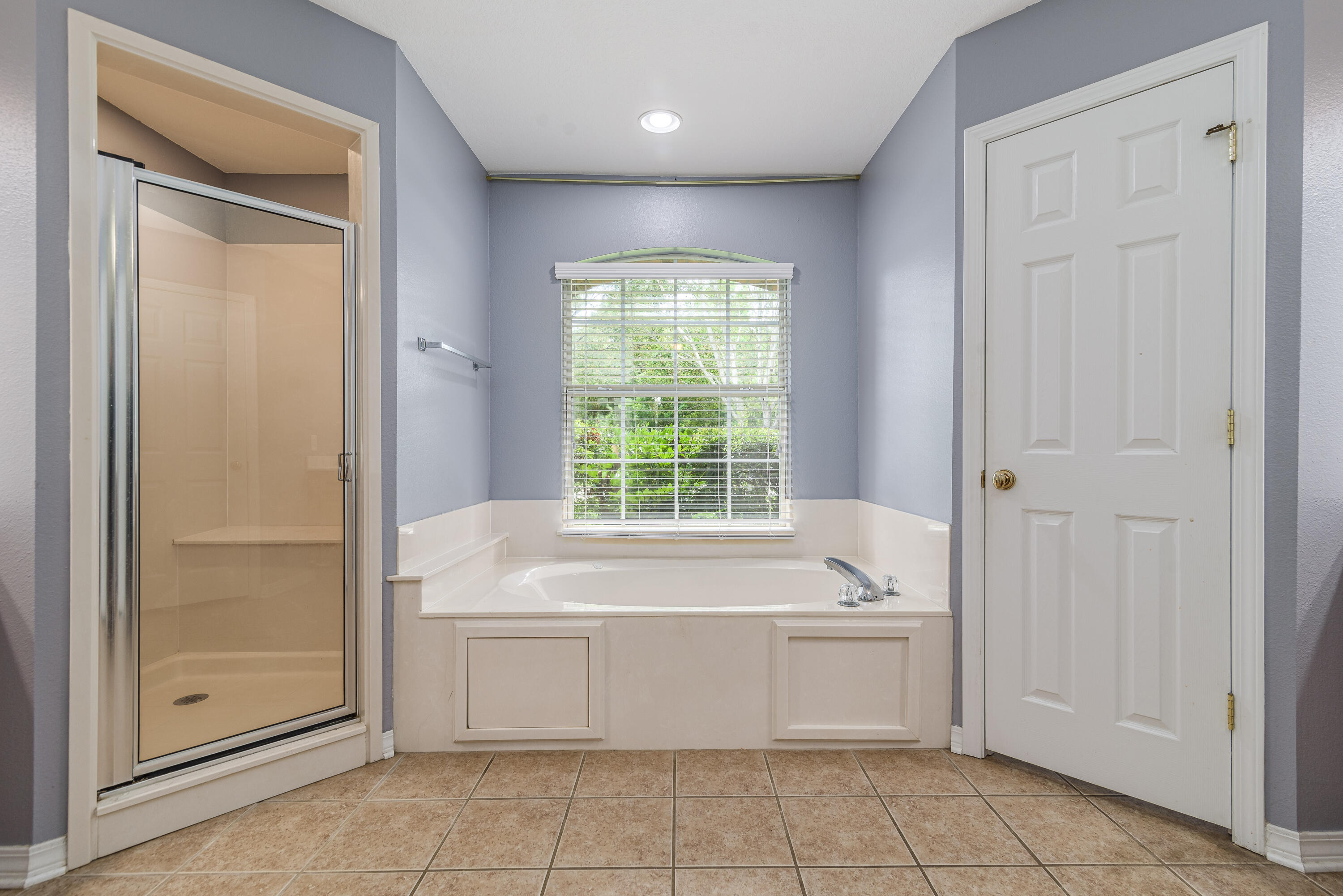 QUAYSIDE VILLAGE PH III - Residential