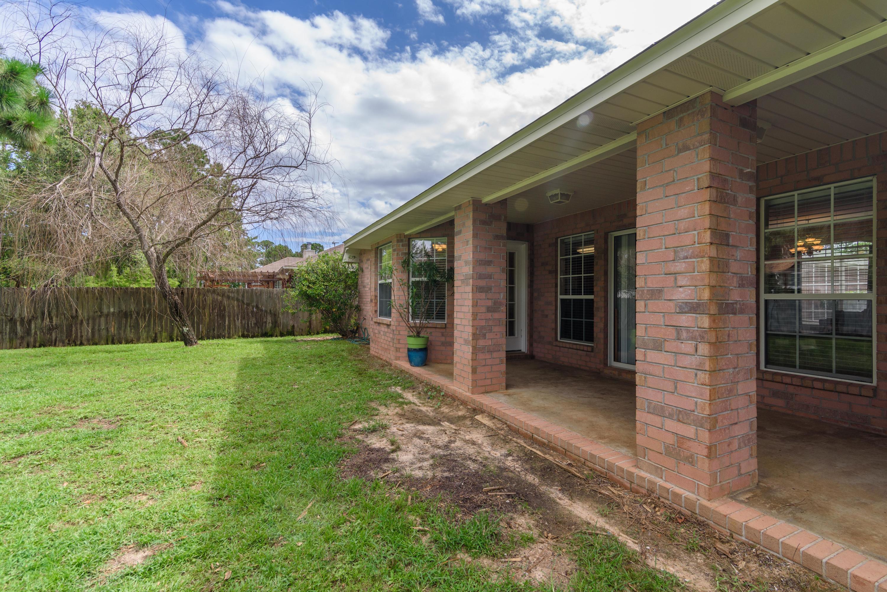 QUAYSIDE VILLAGE PH III - Residential