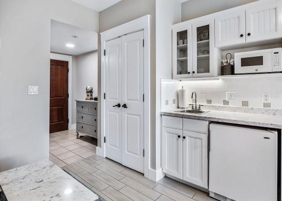 PILOT HOUSE - Residential