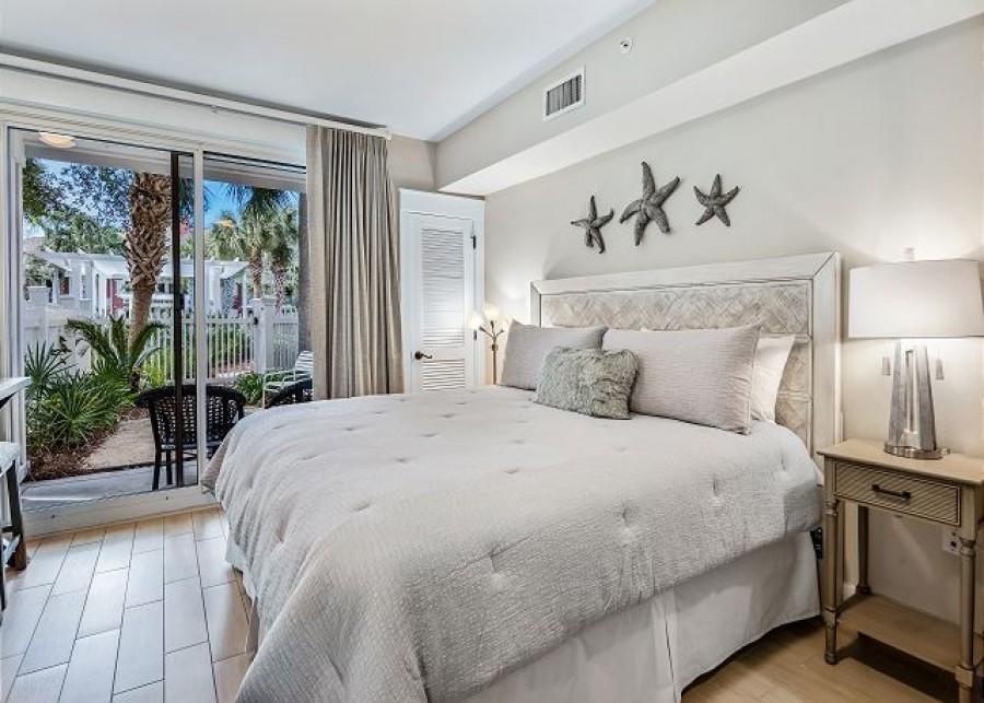 PILOT HOUSE - Residential