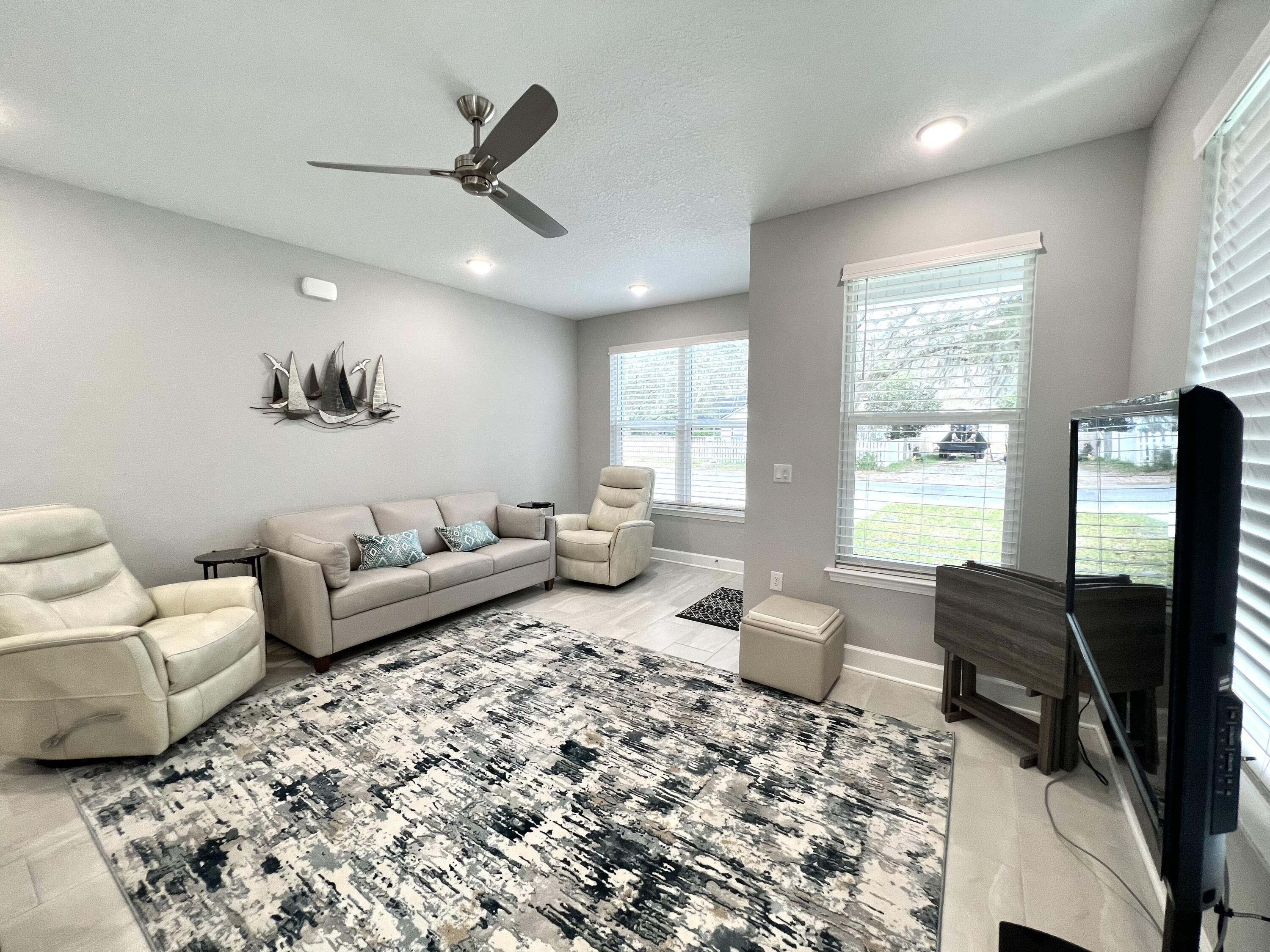 HELMS & ALLEN S/D LOTS 17 & 18 - Residential Lease