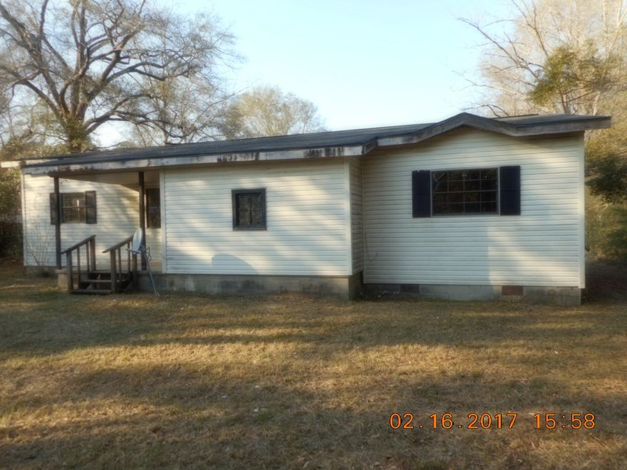 This REO would make a great rental property or first time home. It needs some TLC and repairs. At this price, remodel to your taste and make it your own masterpiece. It is near shopping and schools in Defuniak Springs. Large lot is 1.52 acre. The home has 4 bedrooms, 2 baths, and 1468 SF. There is also a bonus room that could be used as an office. Cash offers. No offers will be considered from investors until property has been on the market 20 days. Property is being sold As Is.