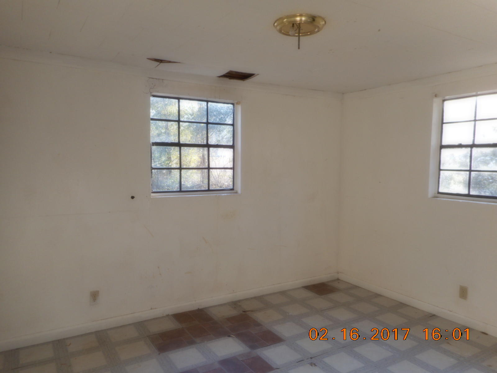 TOWN OF DEFUNIAK SPRINGS - Residential