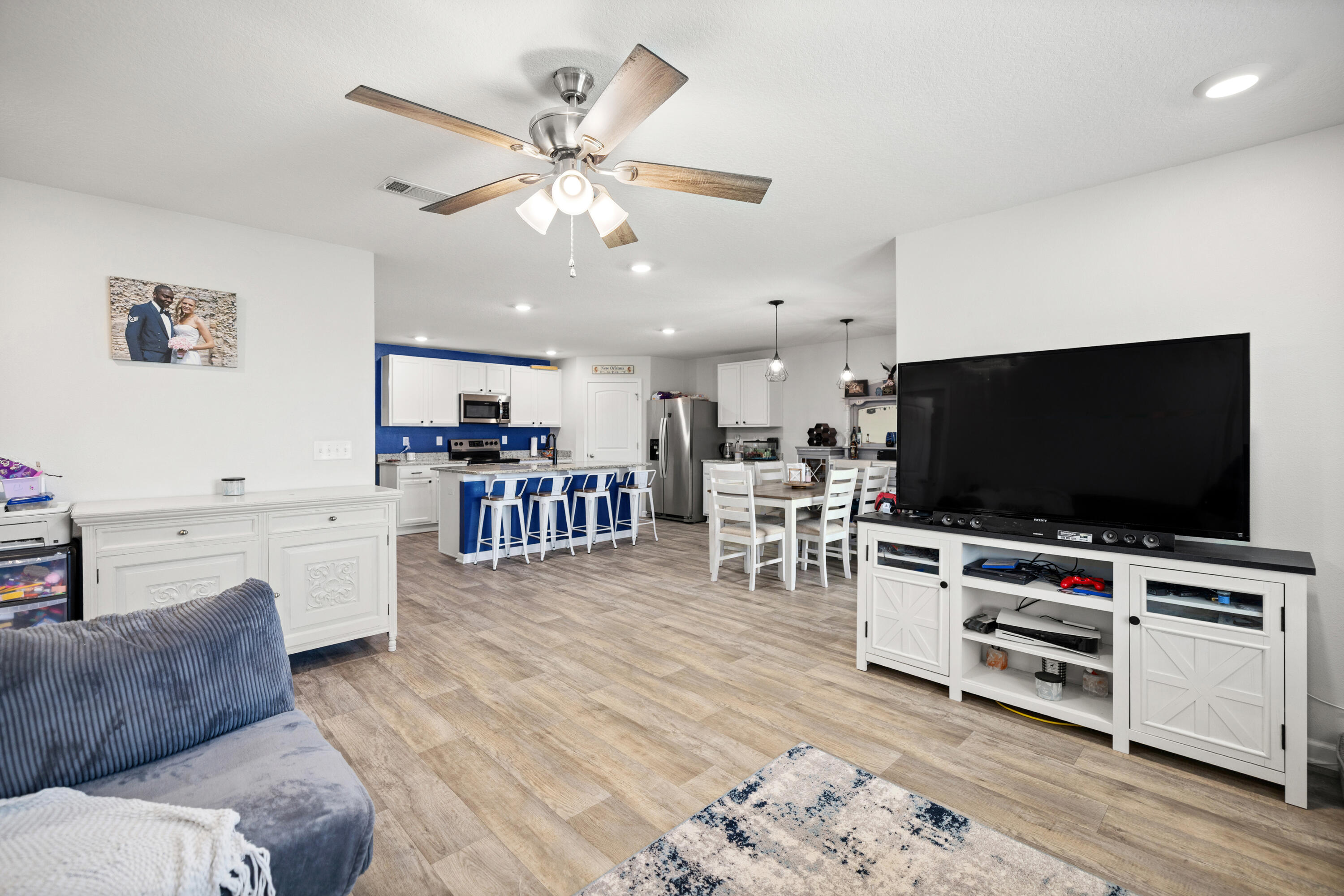 REDSTONE ESTATES - Residential Lease