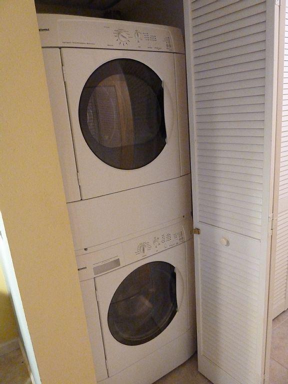 BEACHFRONT 2 PH 1 - Residential